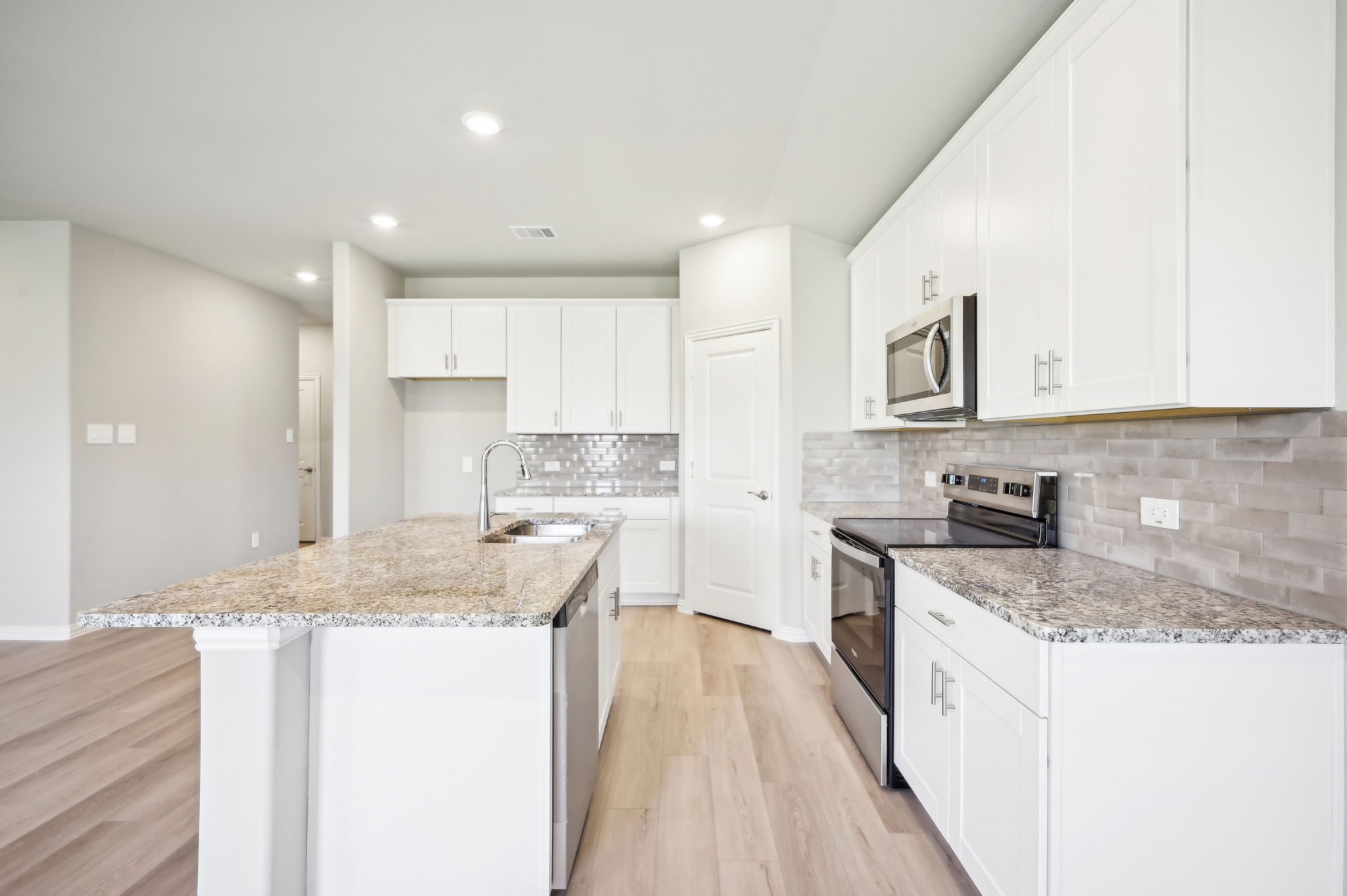 3405 Eagle Mount Drive