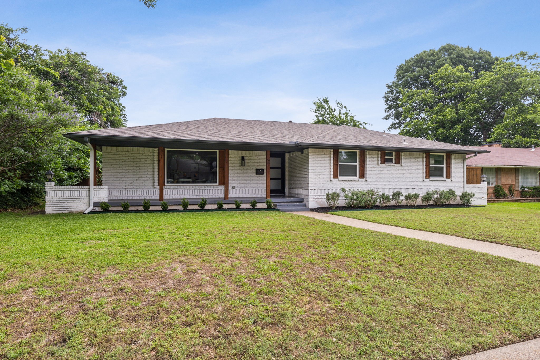 5625 Ledgestone Drive