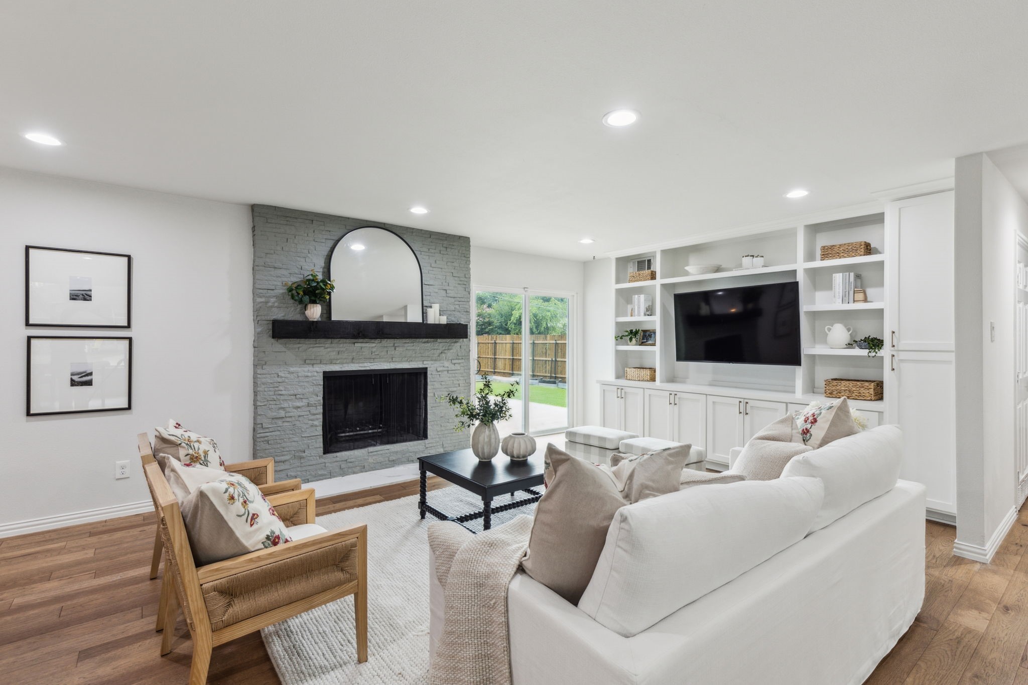 5625 Ledgestone Drive