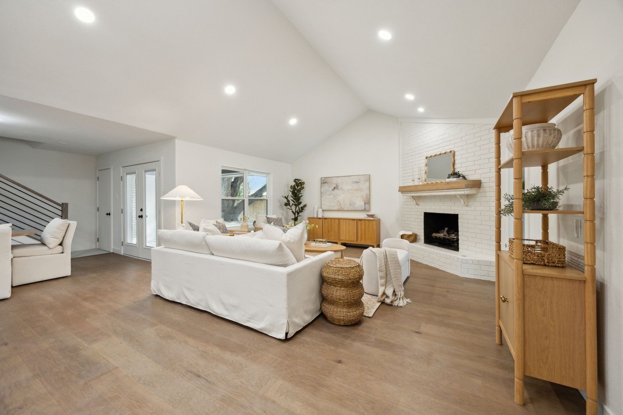 9428 Mercer Drive