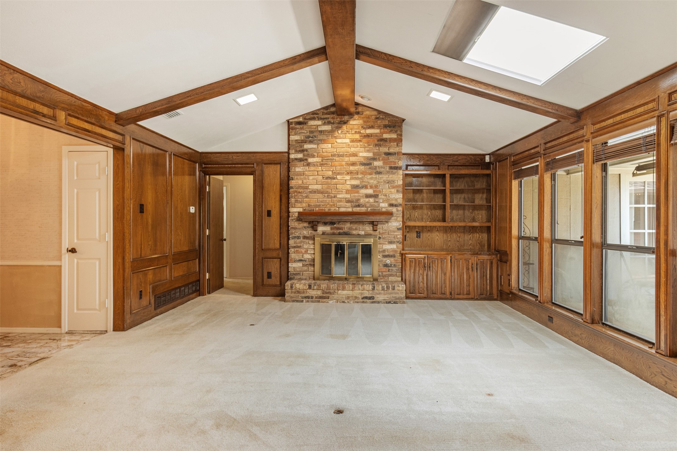 10009 Apple Creek Drive