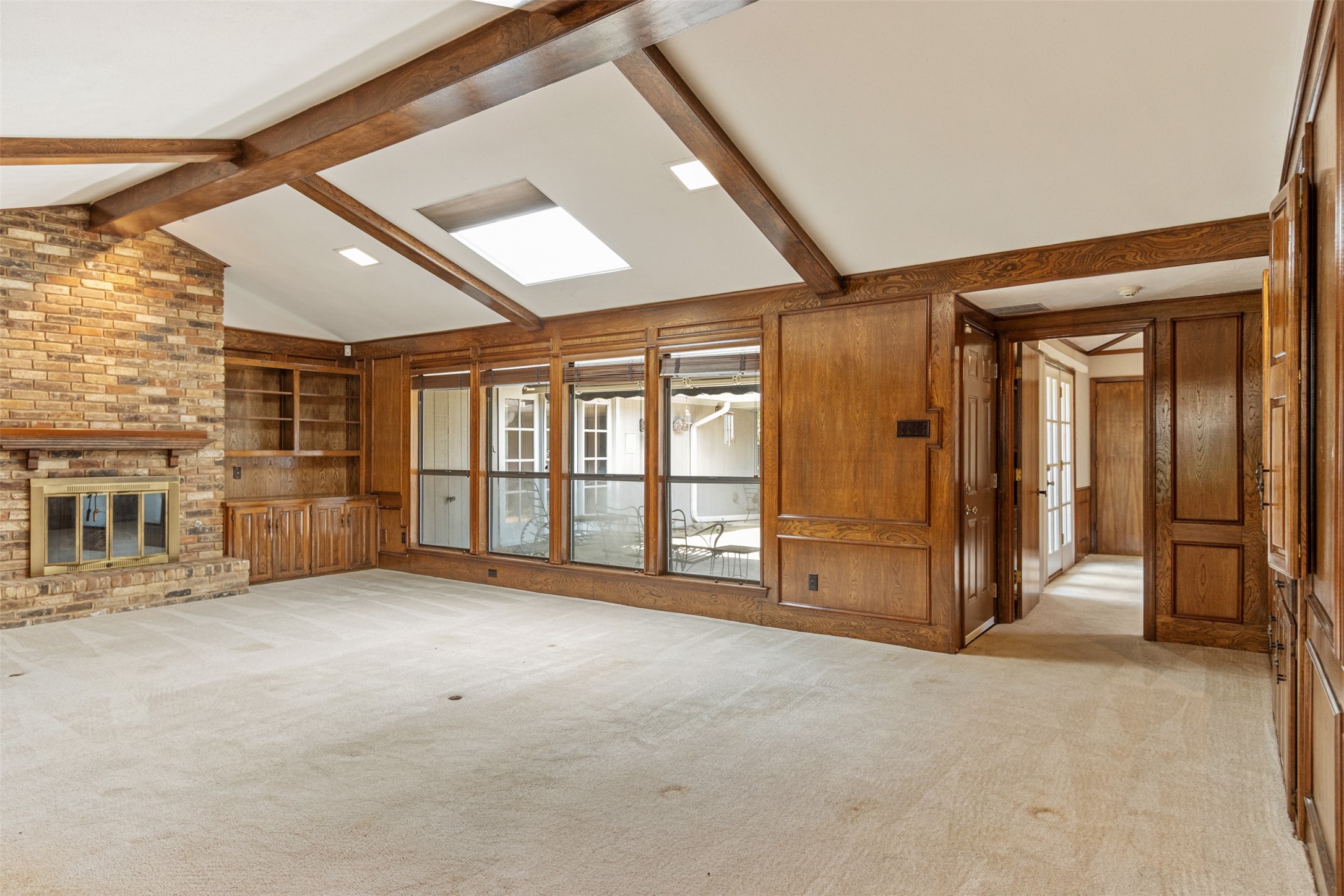 10009 Apple Creek Drive