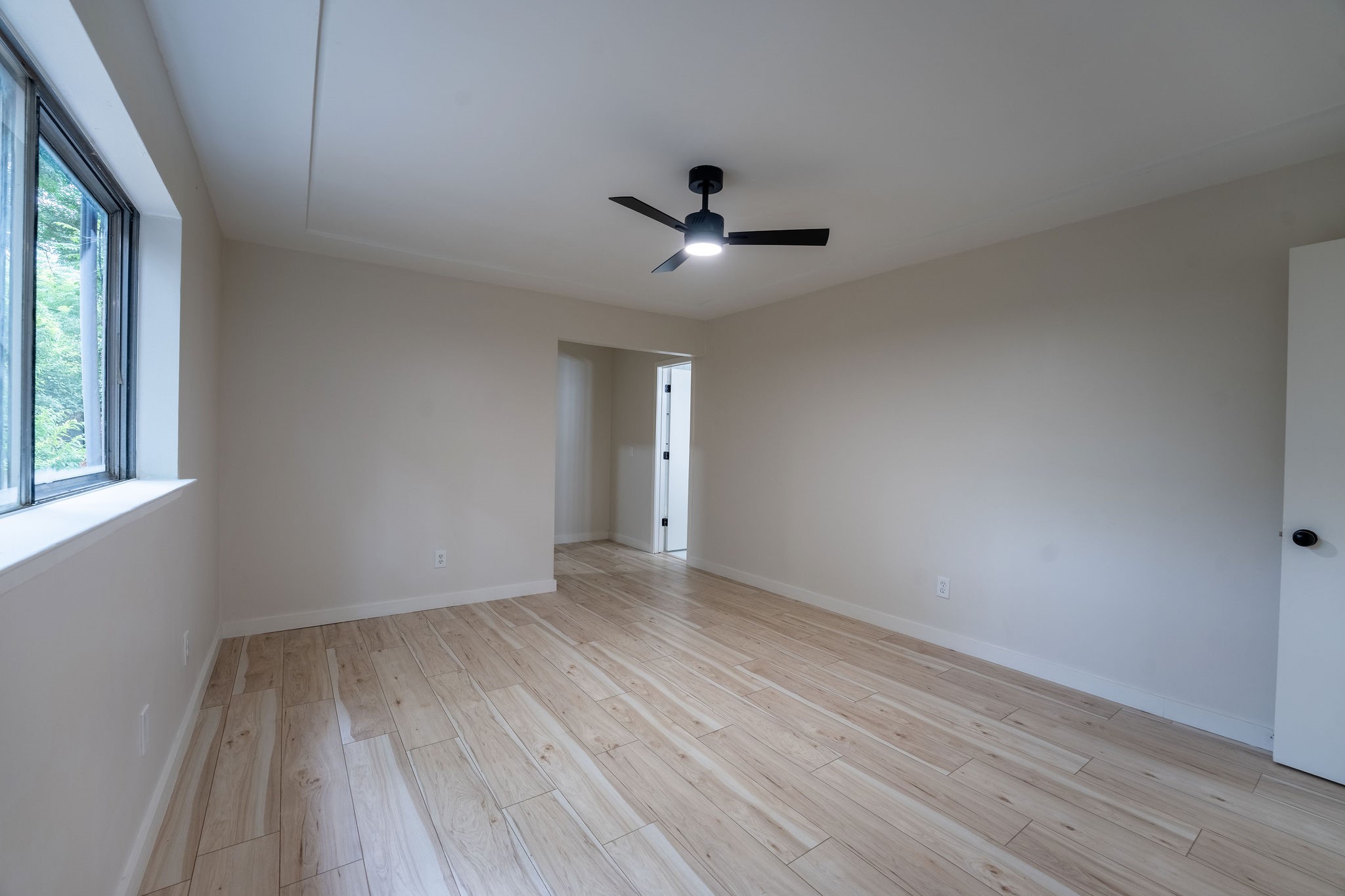 3806 Wooddale Court
