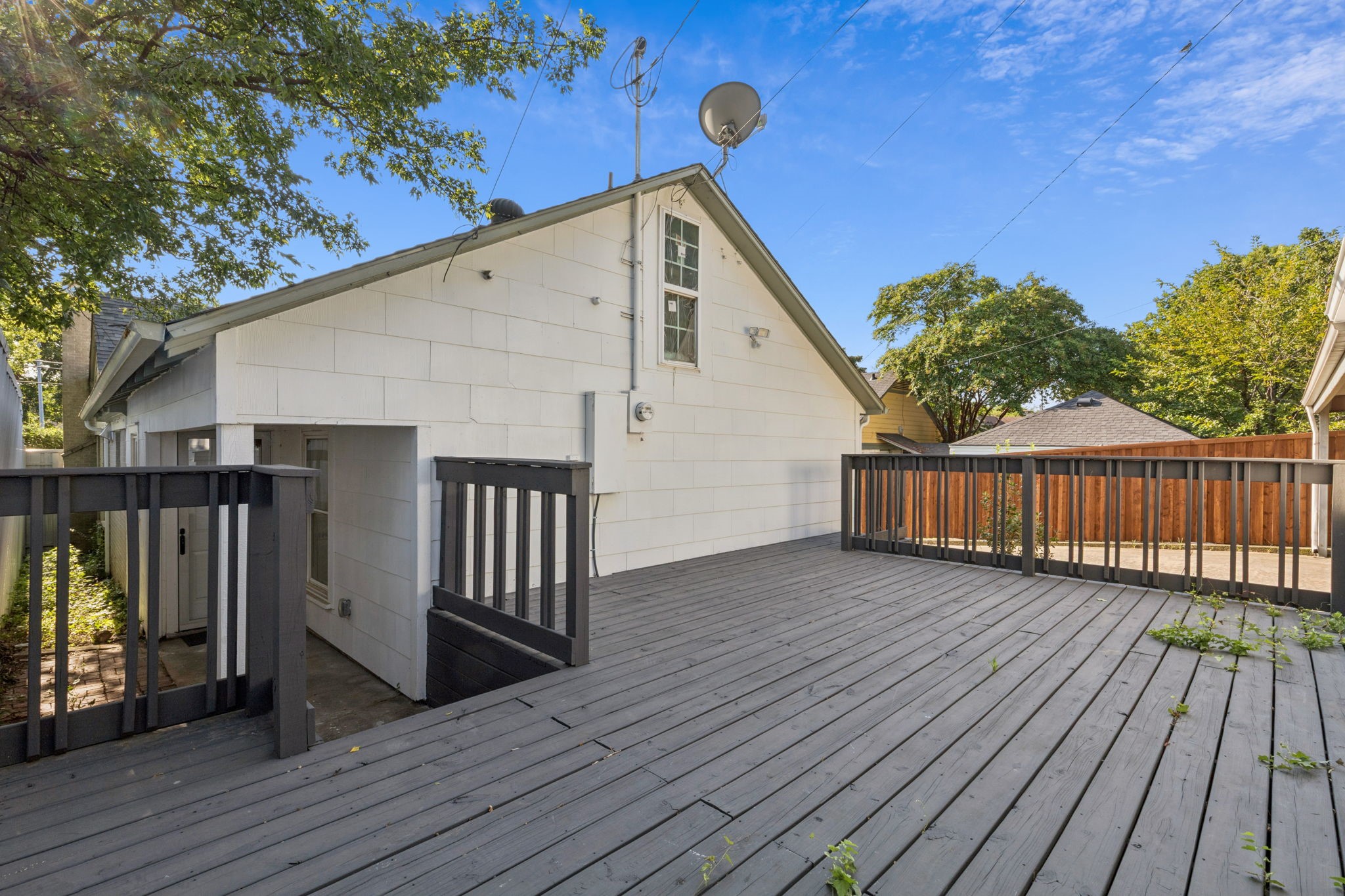 207 N Hampton Road