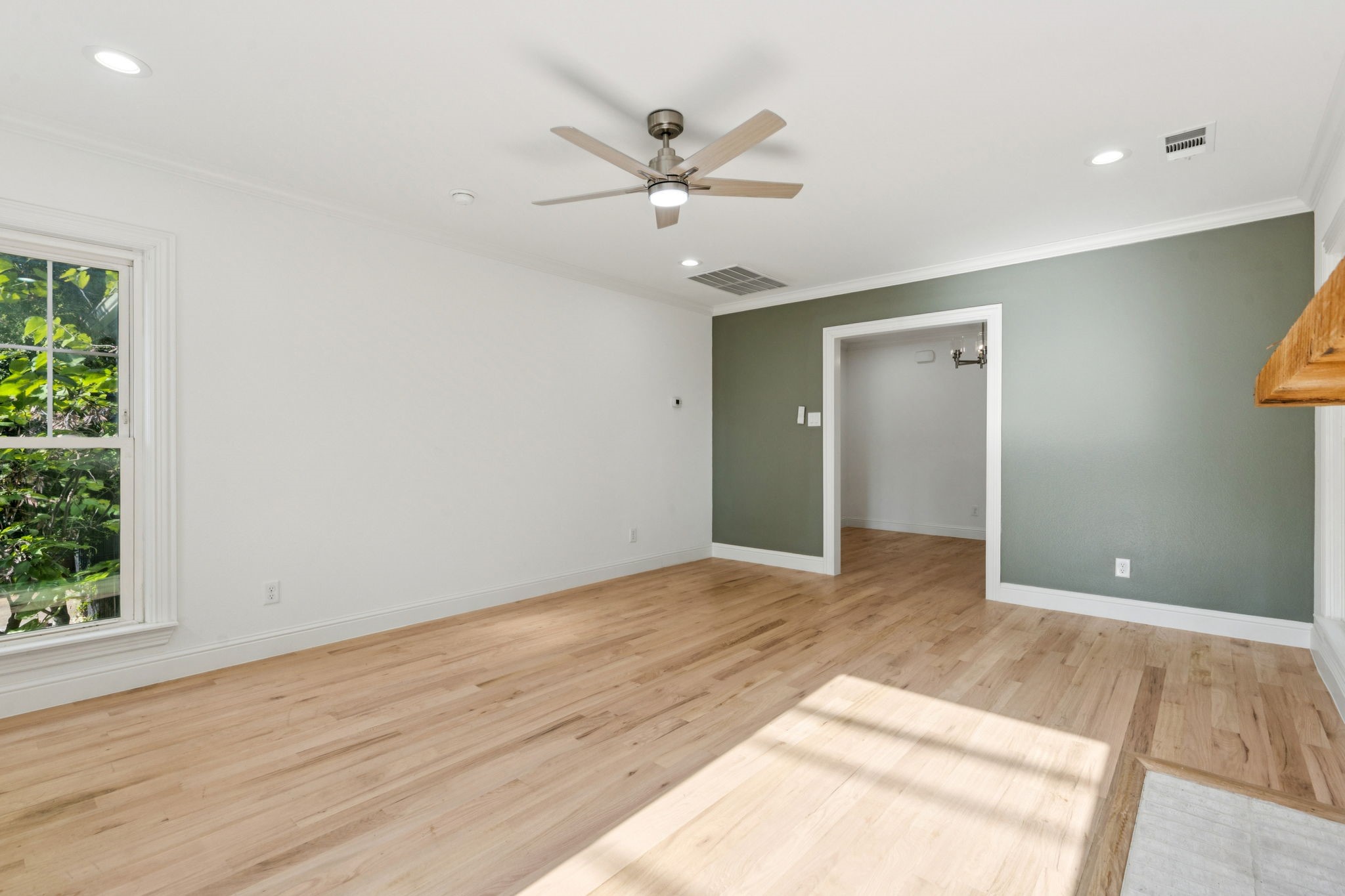 207 N Hampton Road