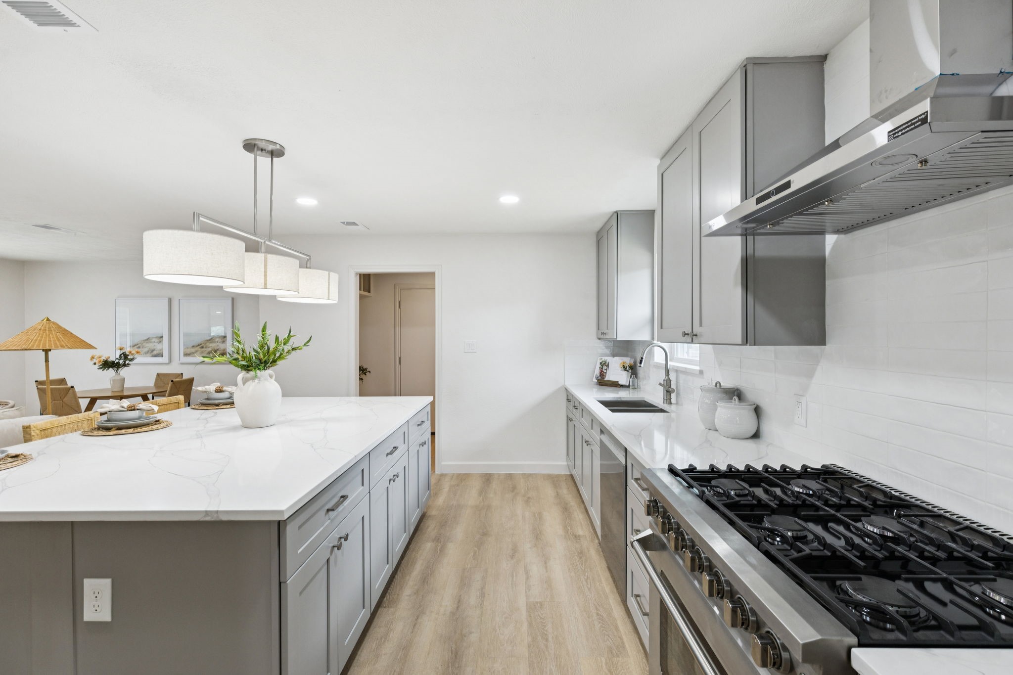 9959 E Lake Highlands Drive