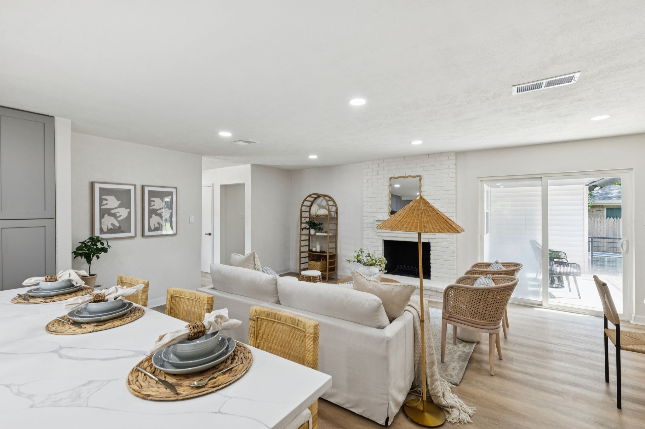 9959 E Lake Highlands Drive