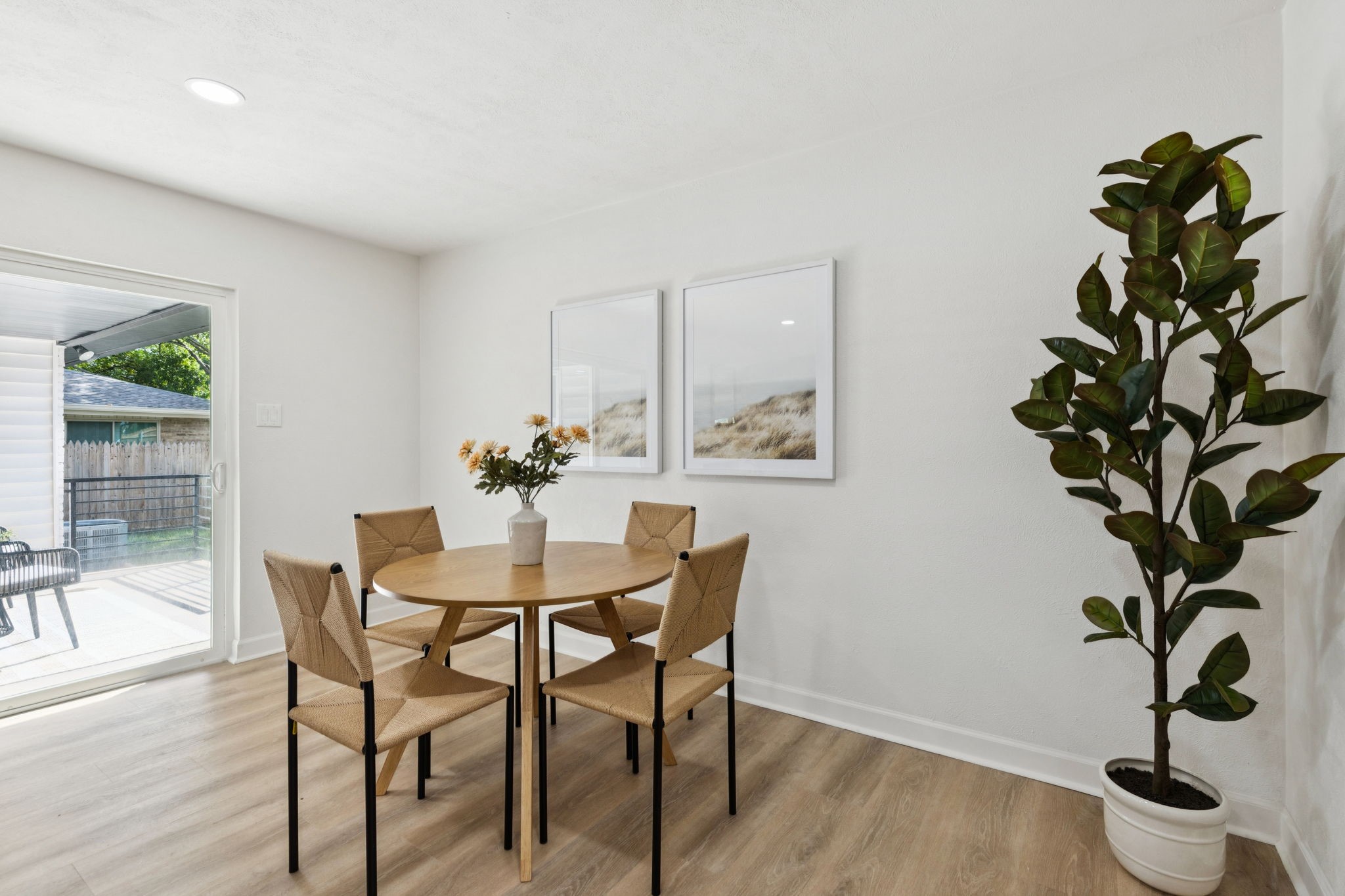 9959 E Lake Highlands Drive