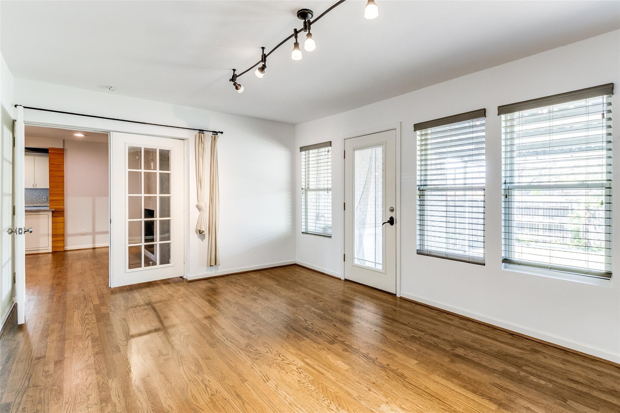 5131 Urban Crest Road