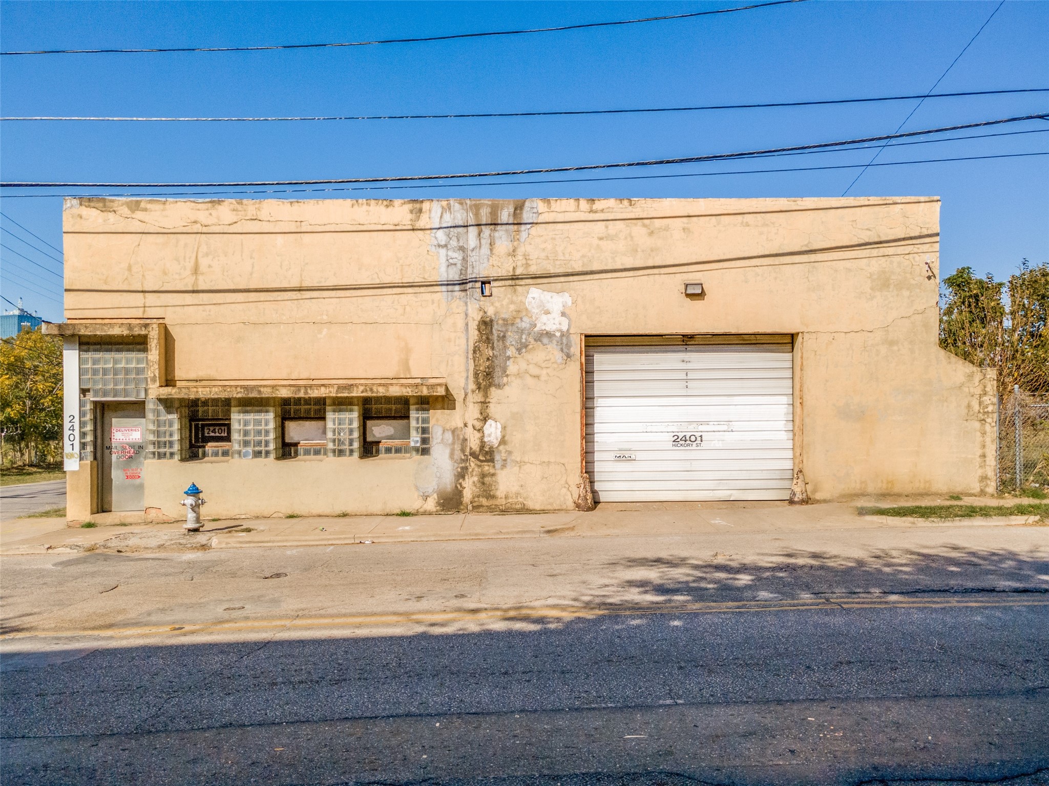 2401 Hickory Street