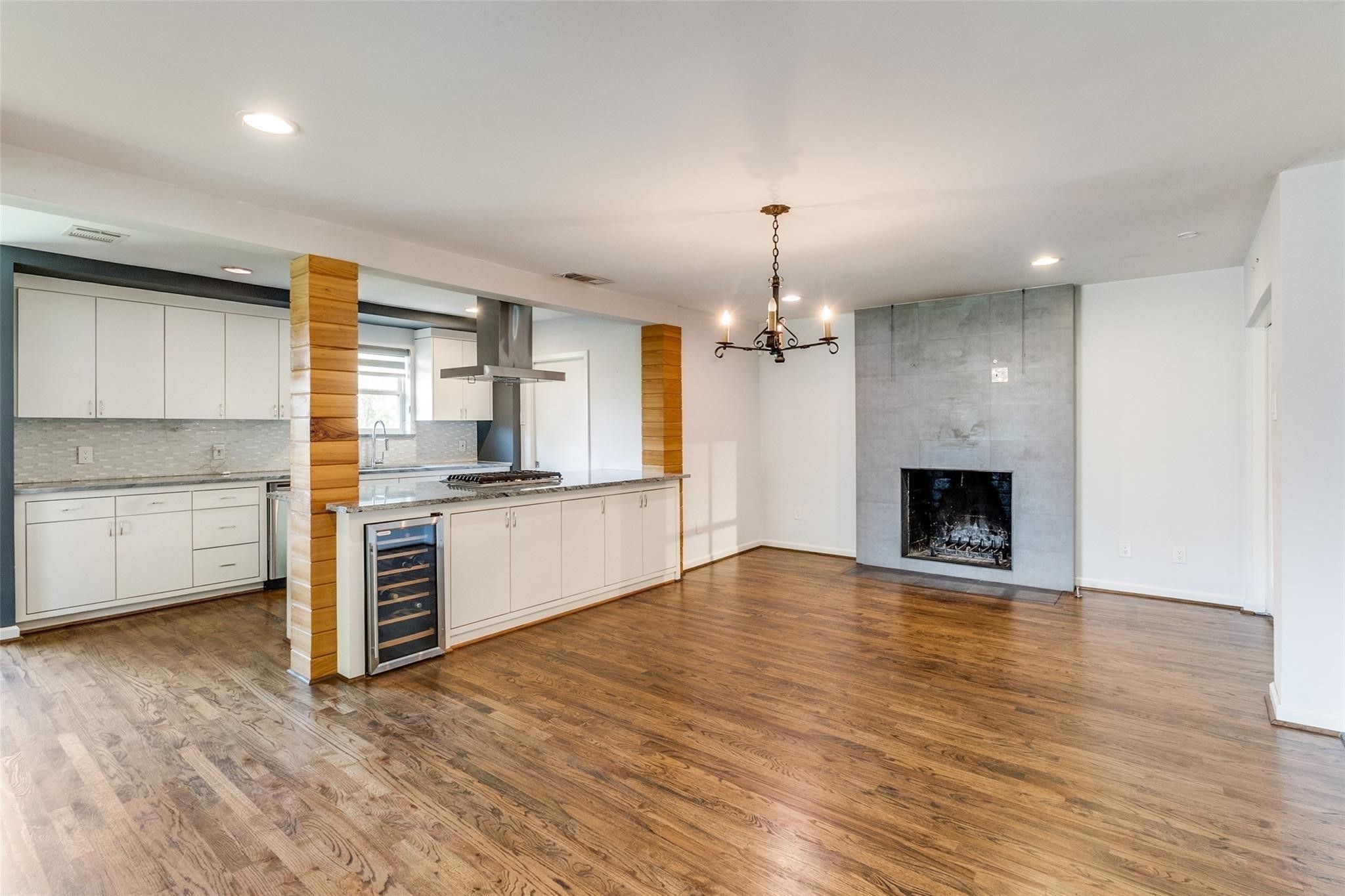 5131 Urban Crest Road