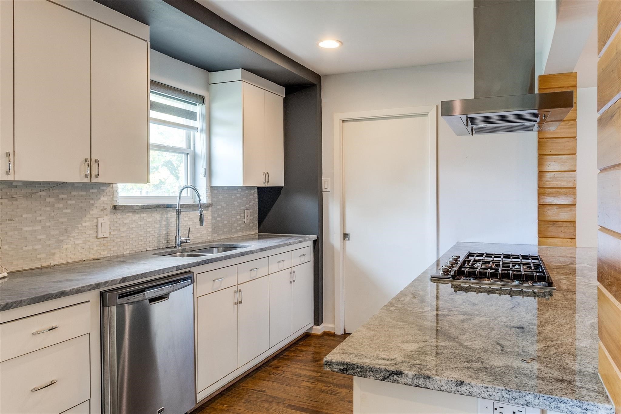 5131 Urban Crest Road