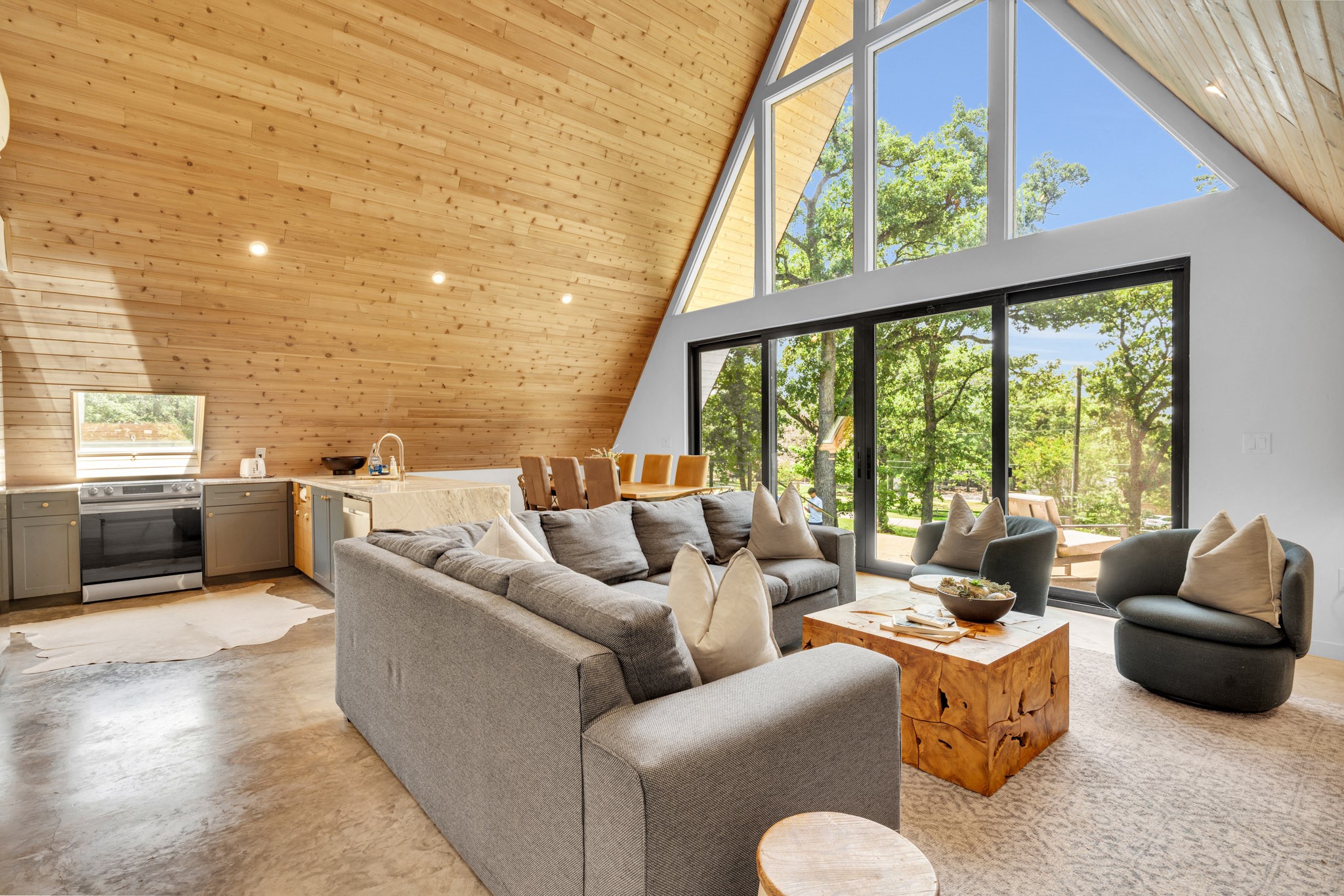 1223 Whispering Springs Drive