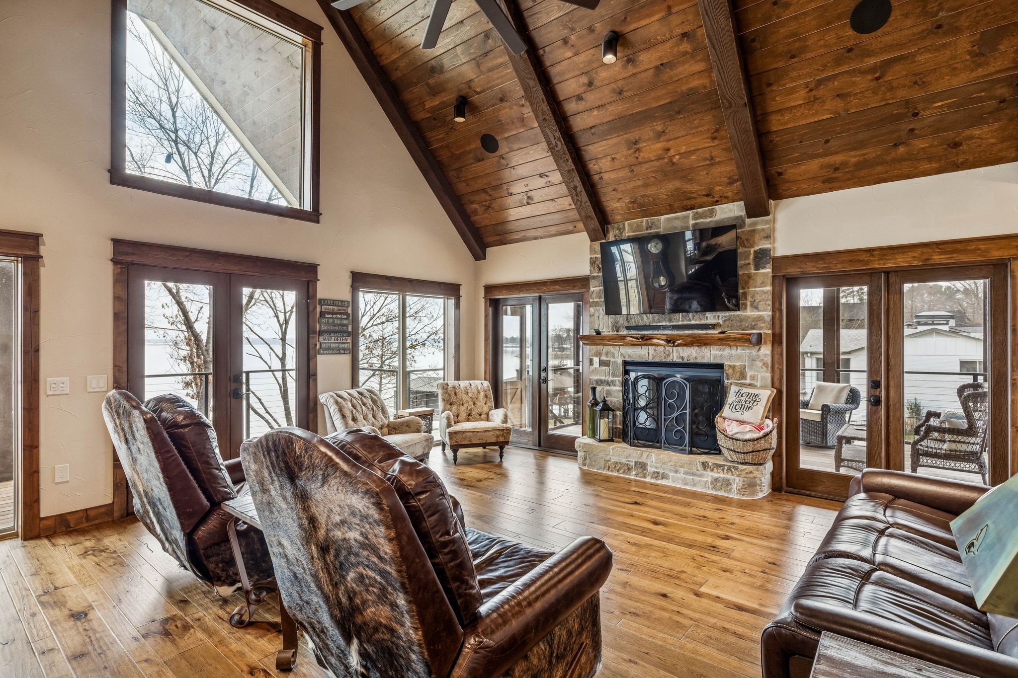 29 Shoreline Drive