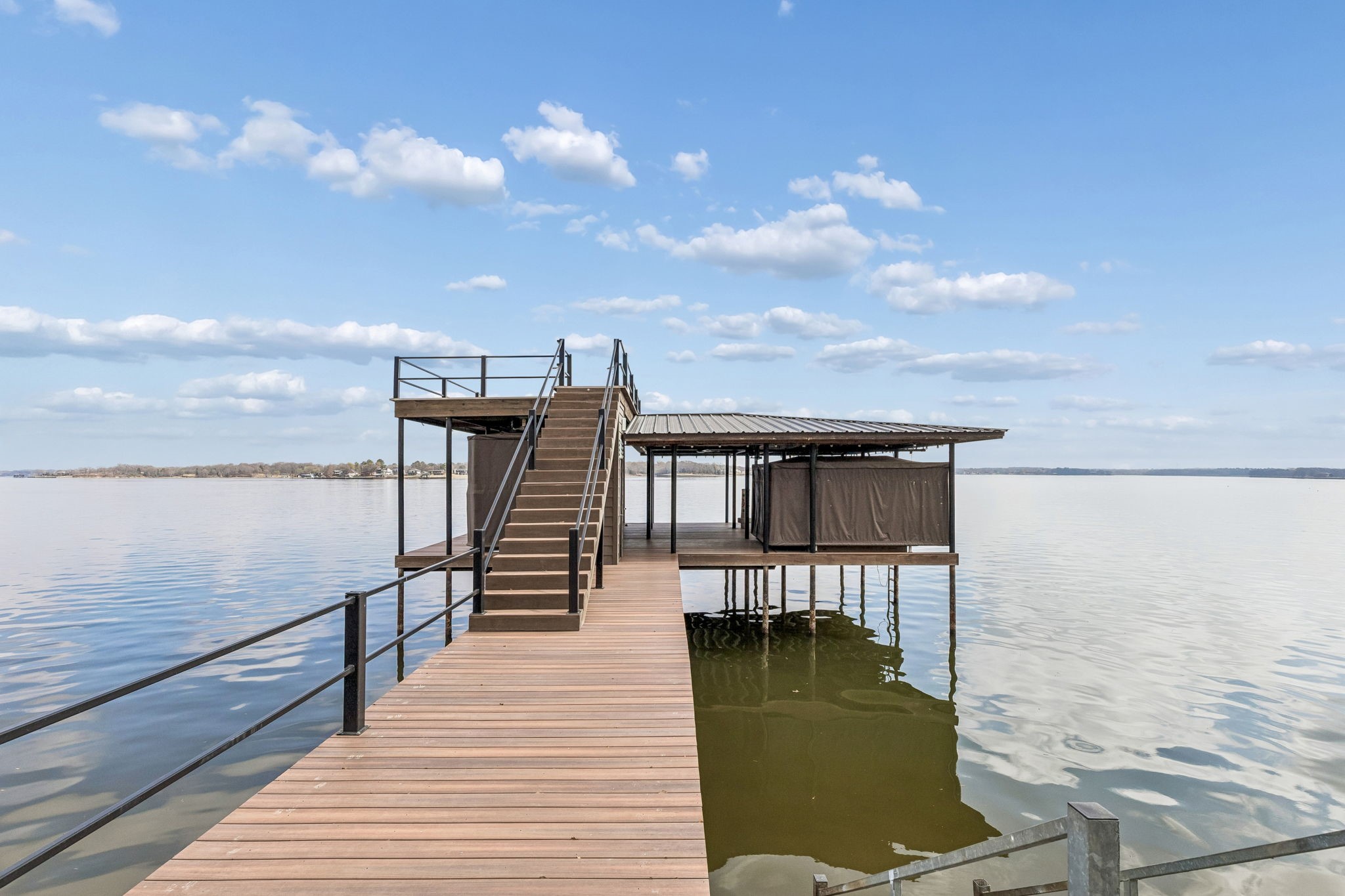 29 Shoreline Drive
