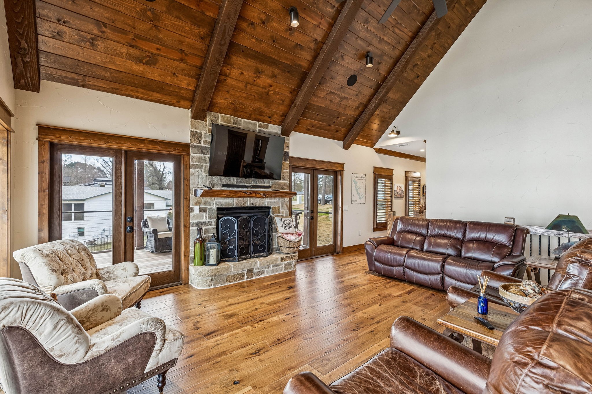 29 Shoreline Drive