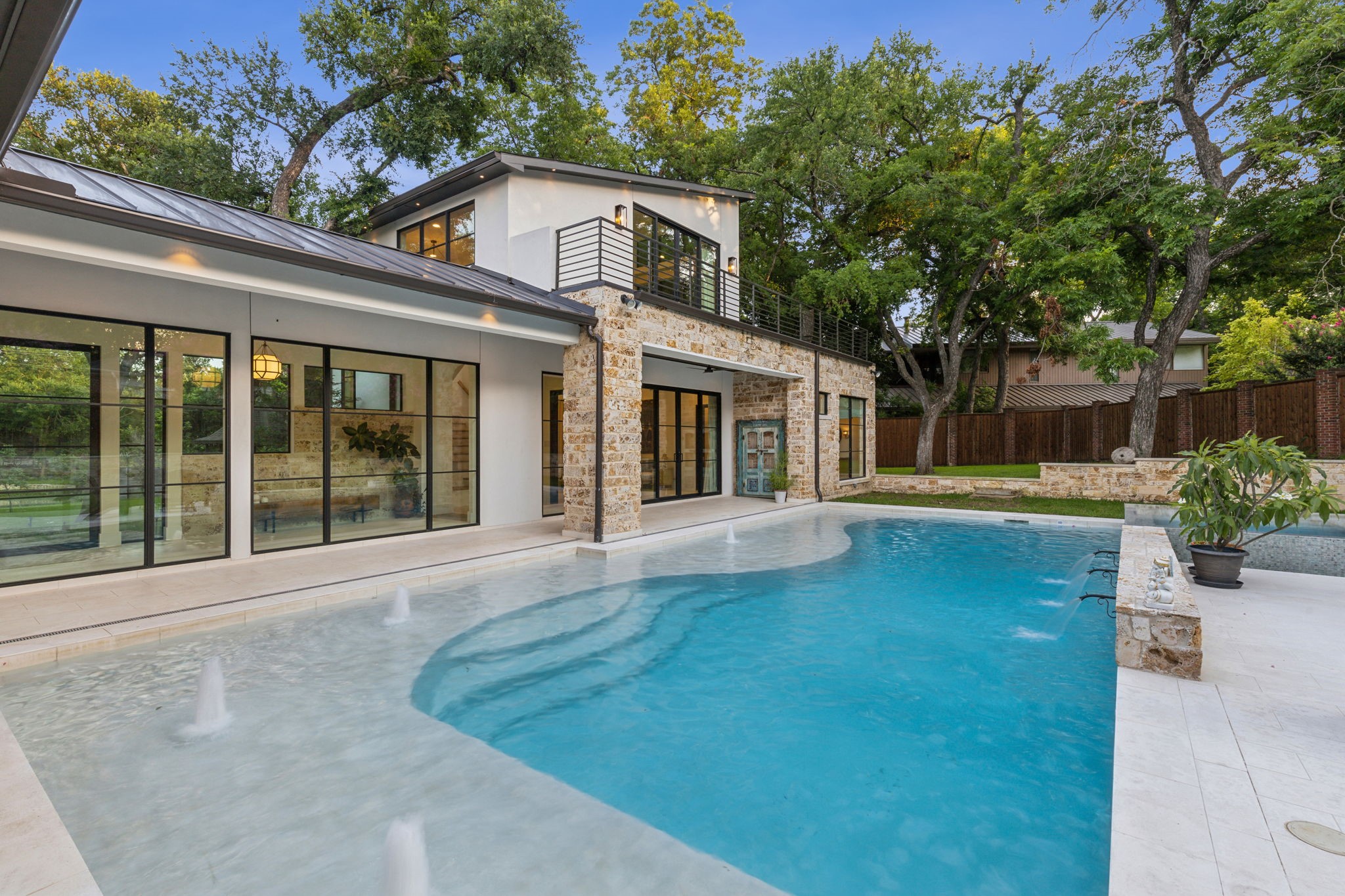 13919 Hughes Lane