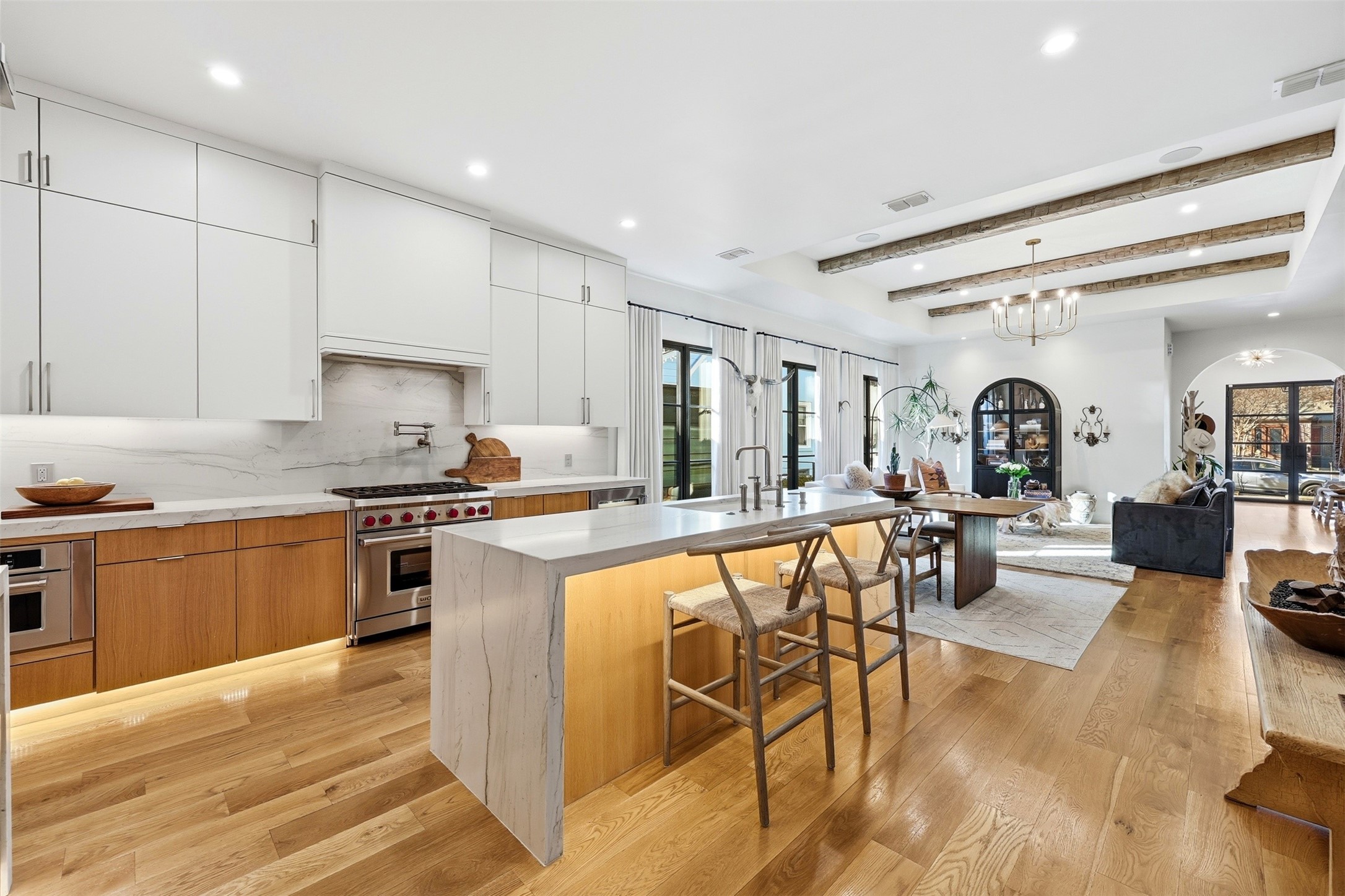 806 Thomasson Drive