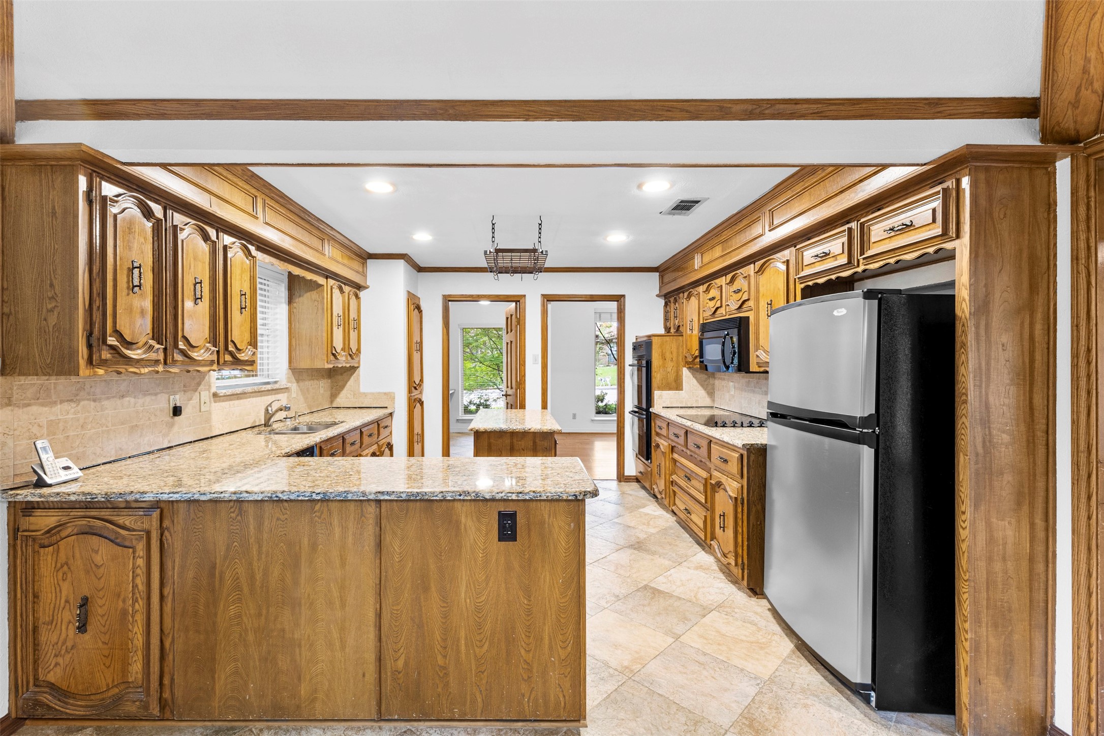 9906 Chimney Hill Lane