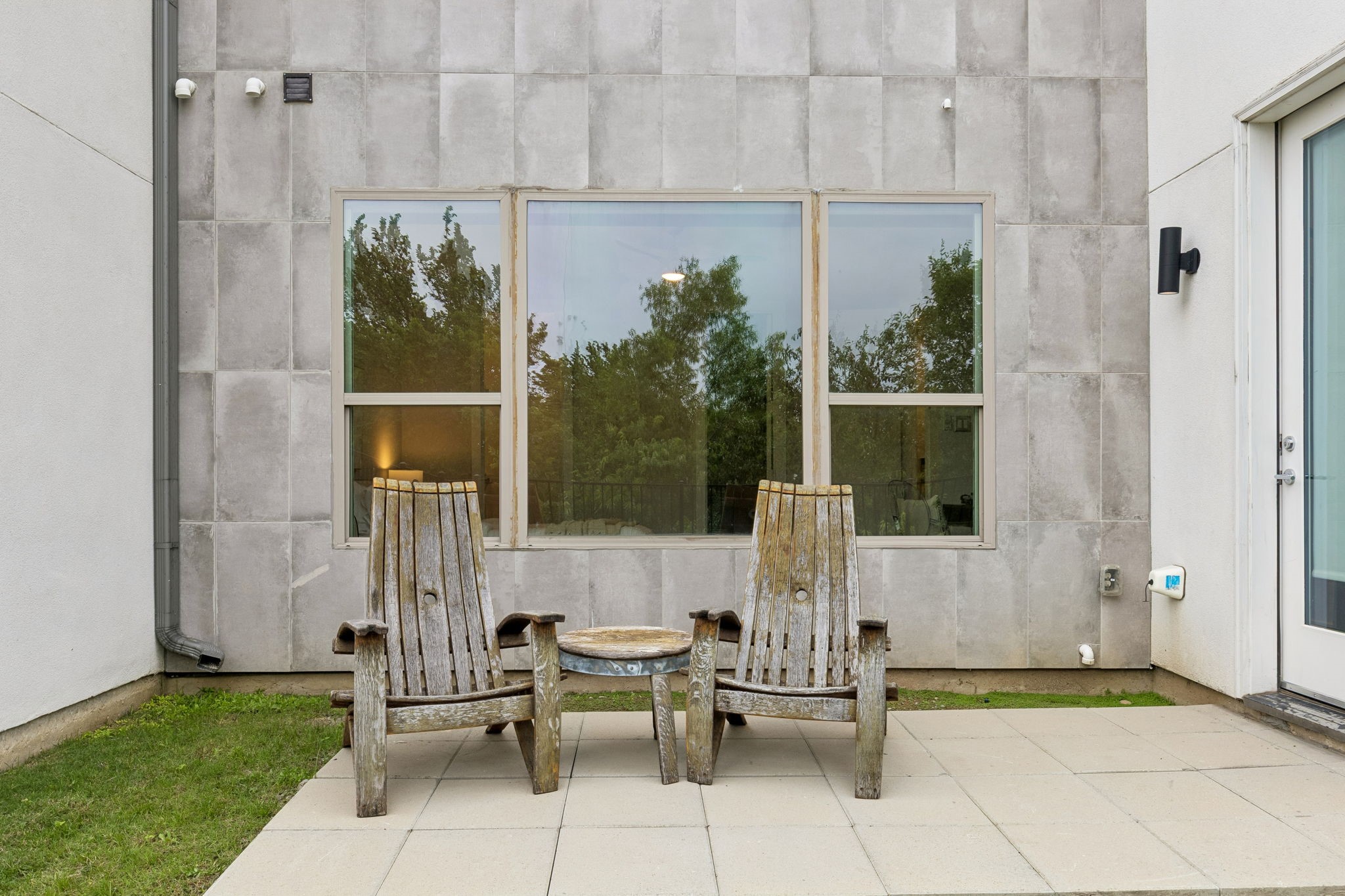 4965 Blaynes View