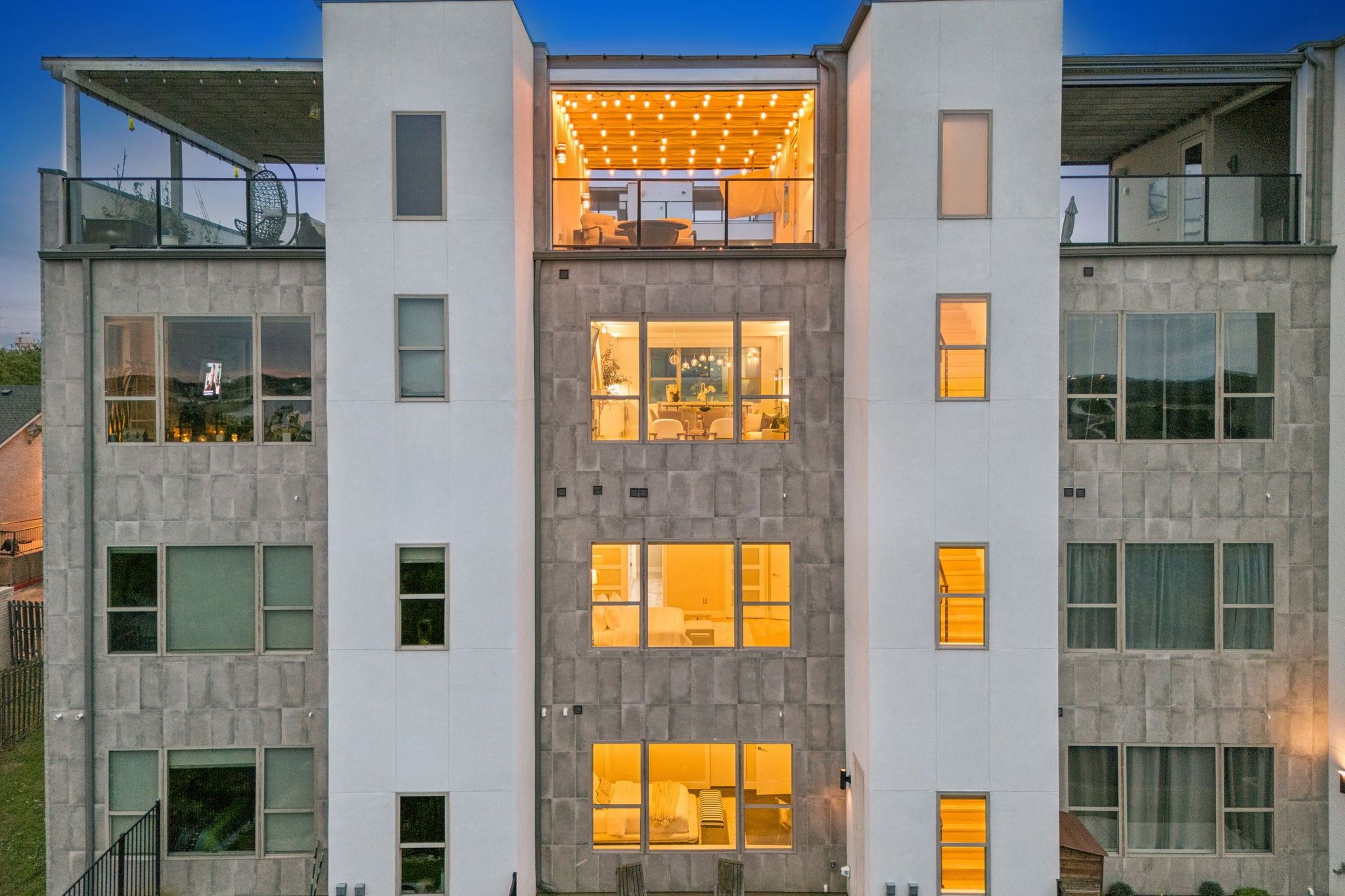 4965 Blaynes View