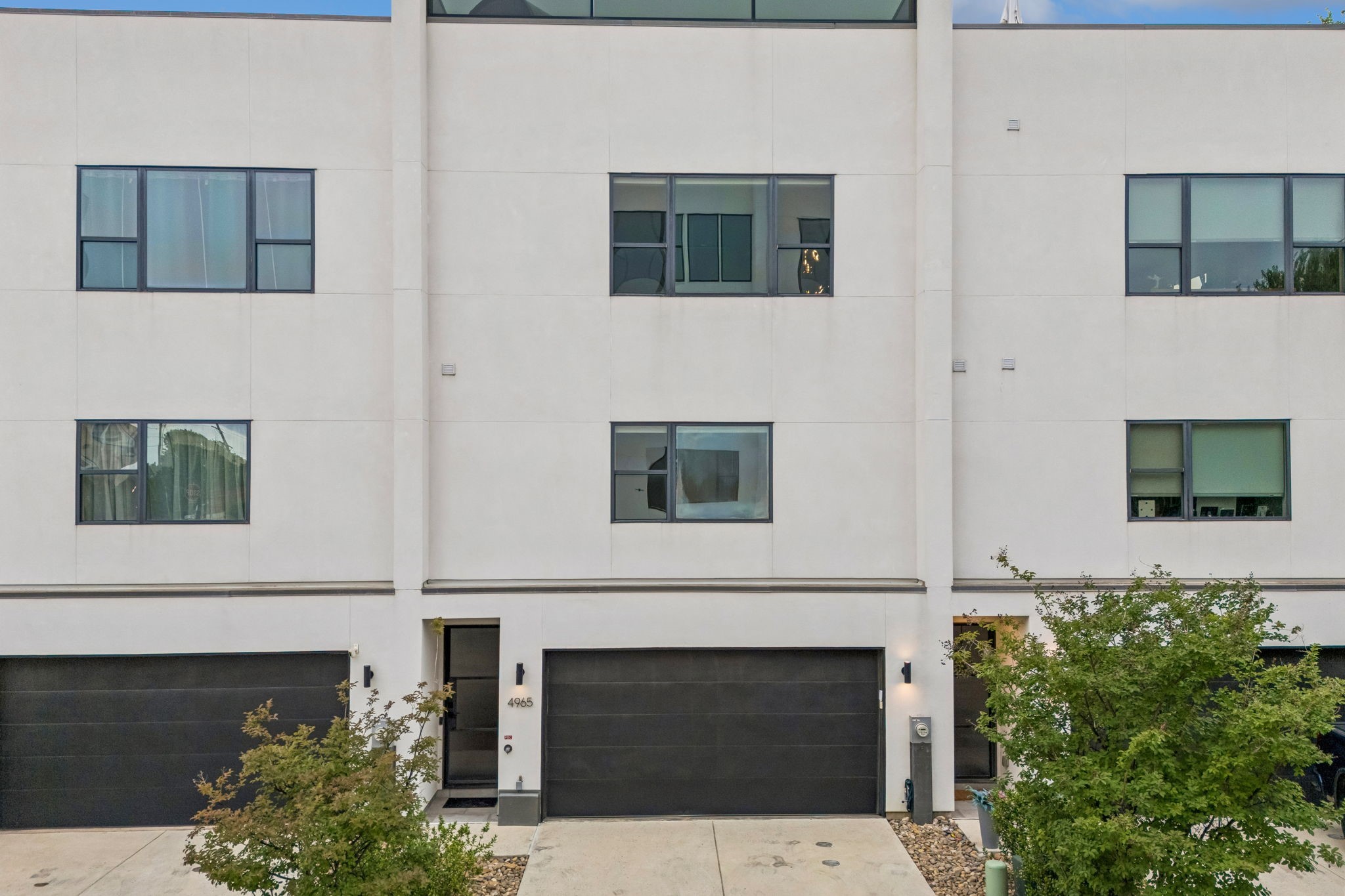 4965 Blaynes View