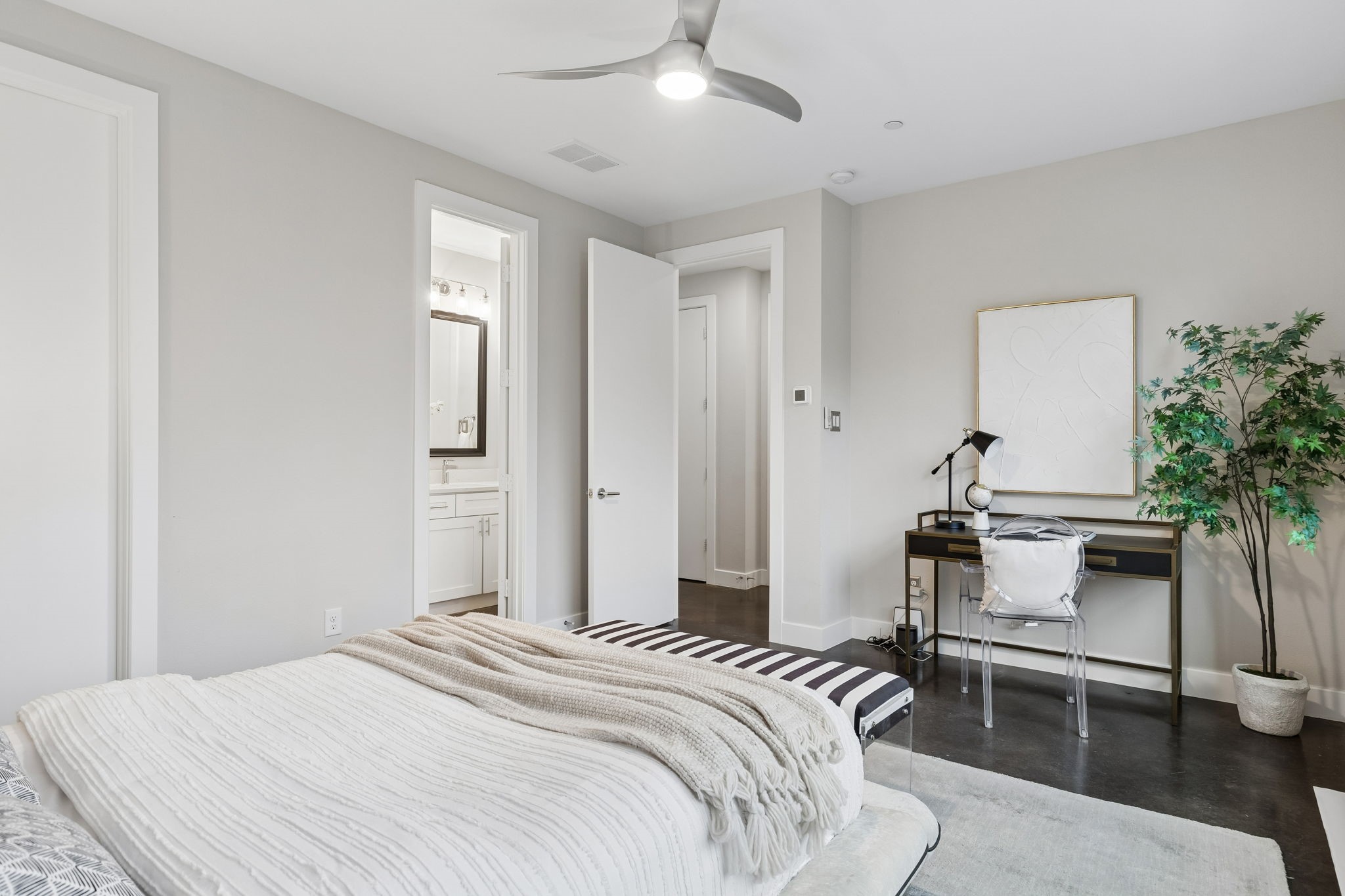 4965 Blaynes View