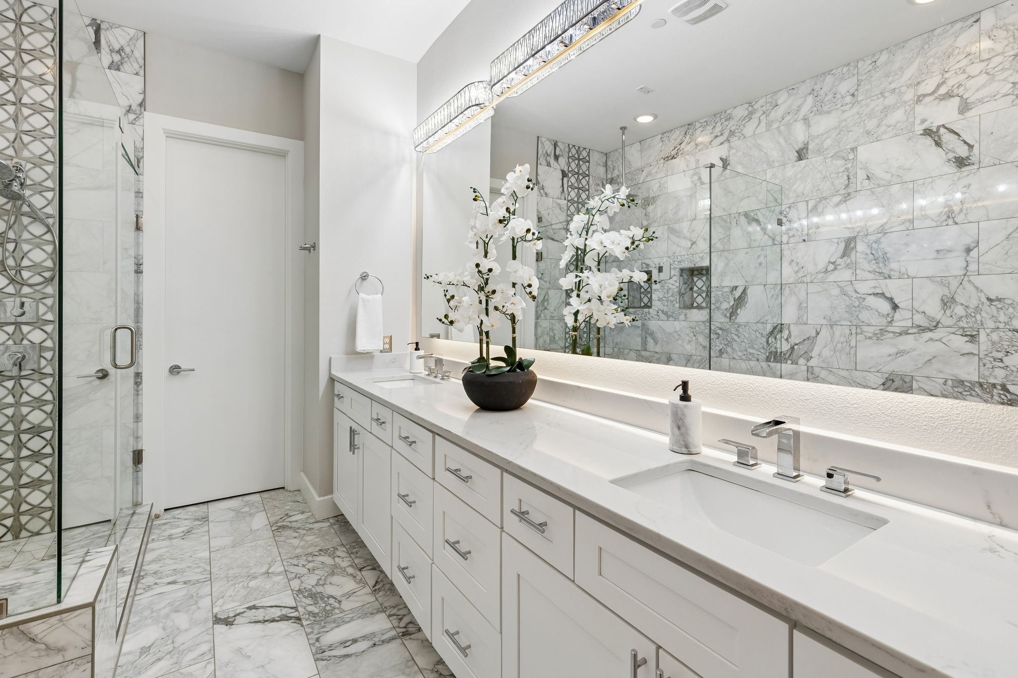 4965 Blaynes View