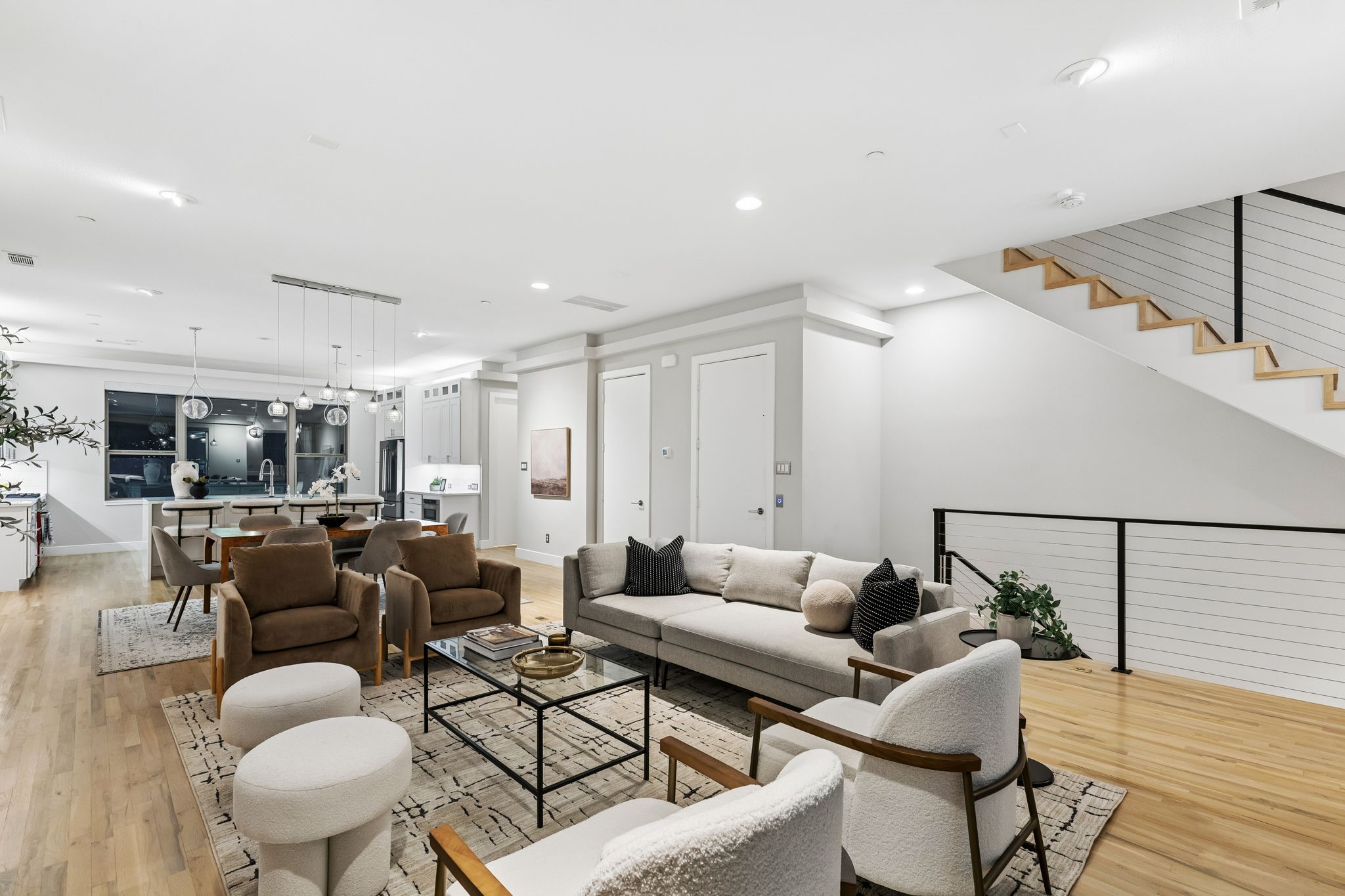 4965 Blaynes View