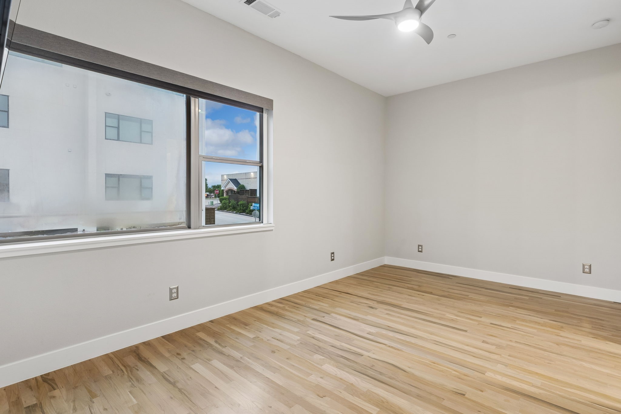 4965 Blaynes View