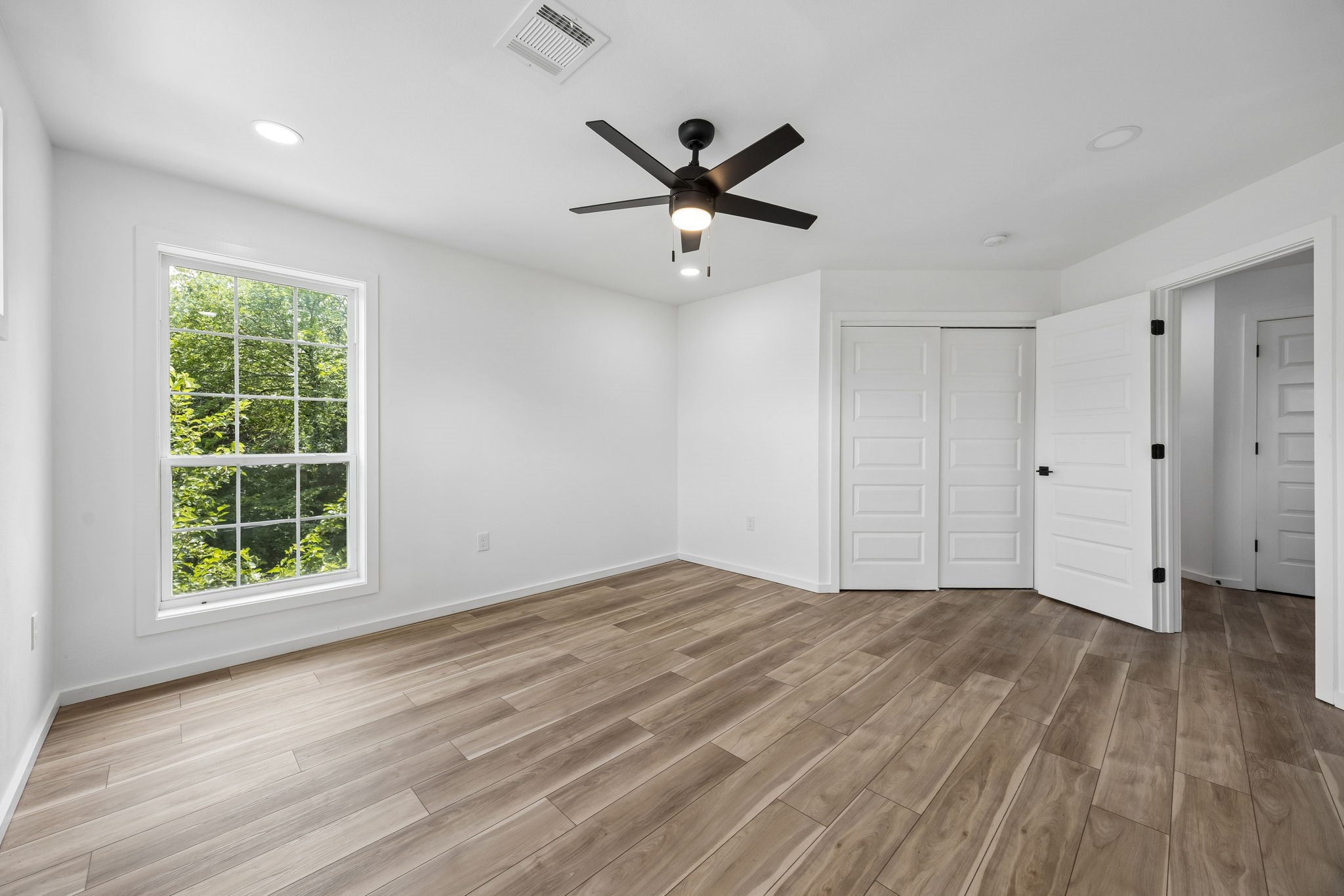 1011 S Waverly Drive