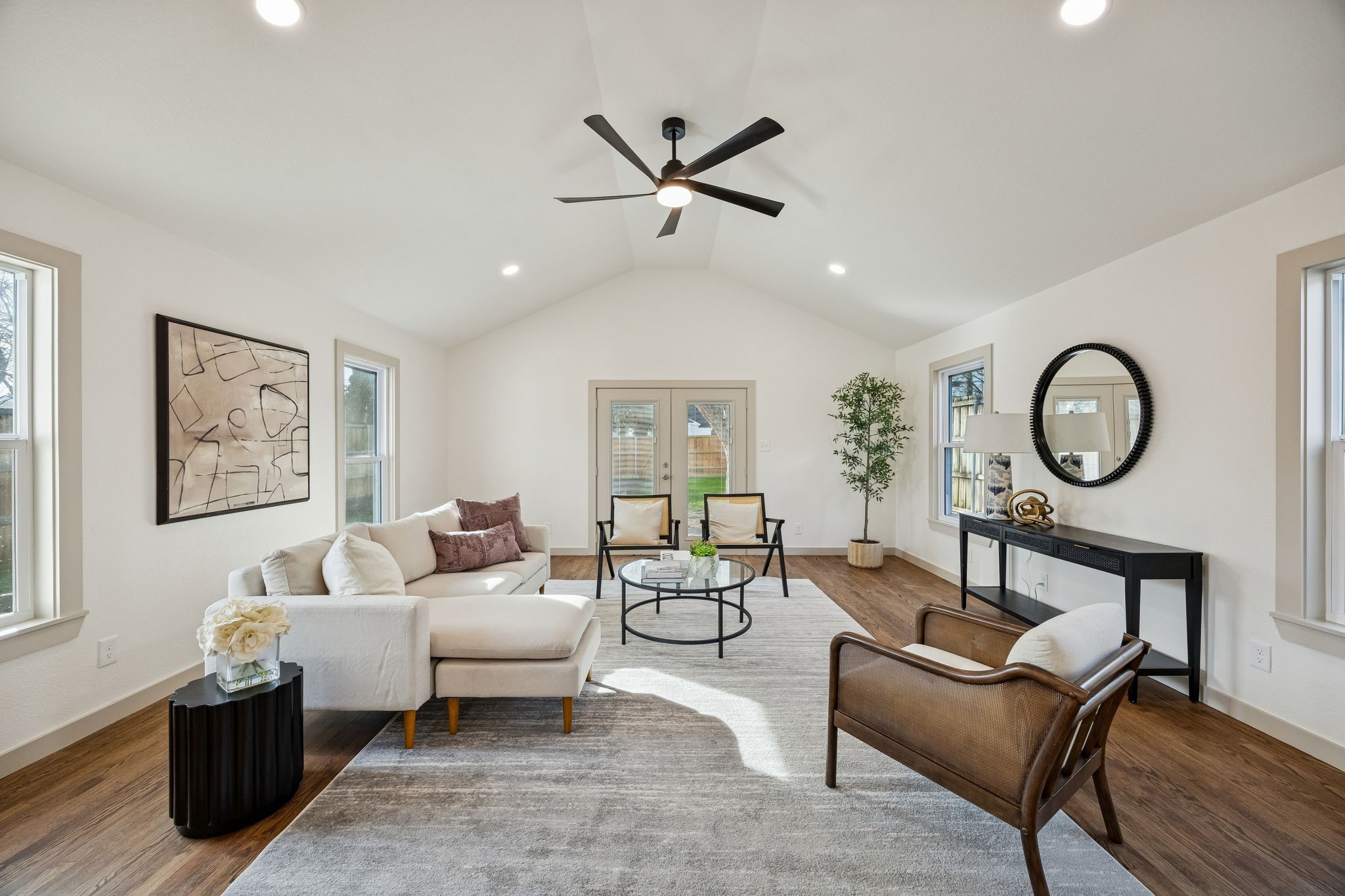 1130 Pioneer Drive