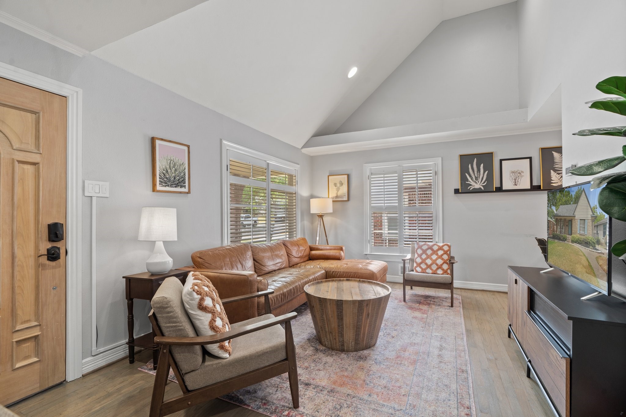 2619 Alco Avenue