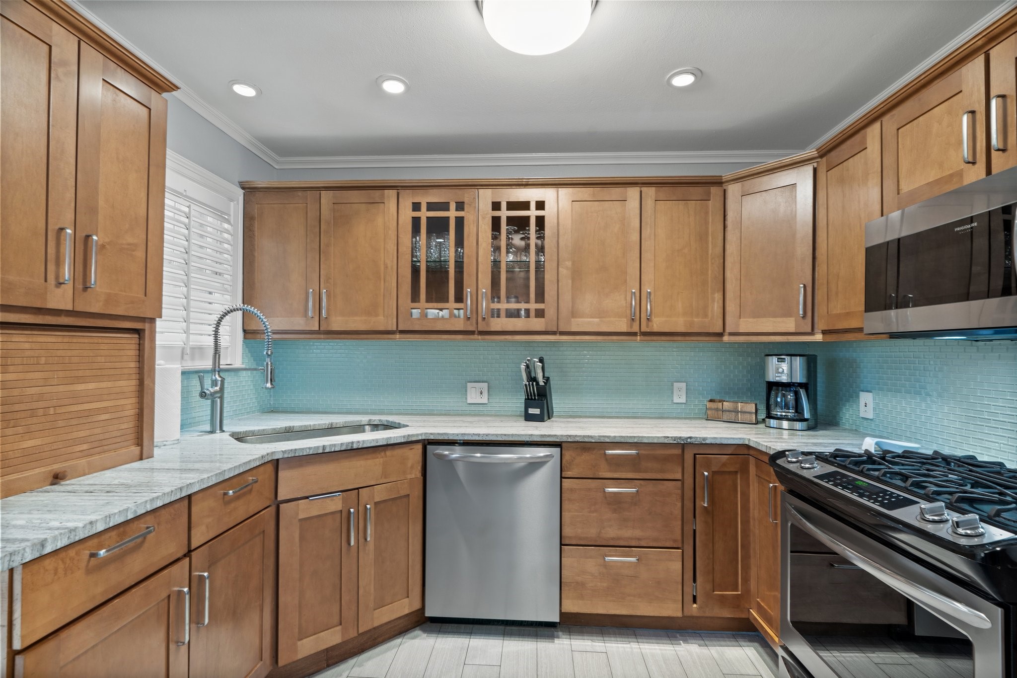 2619 Alco Avenue