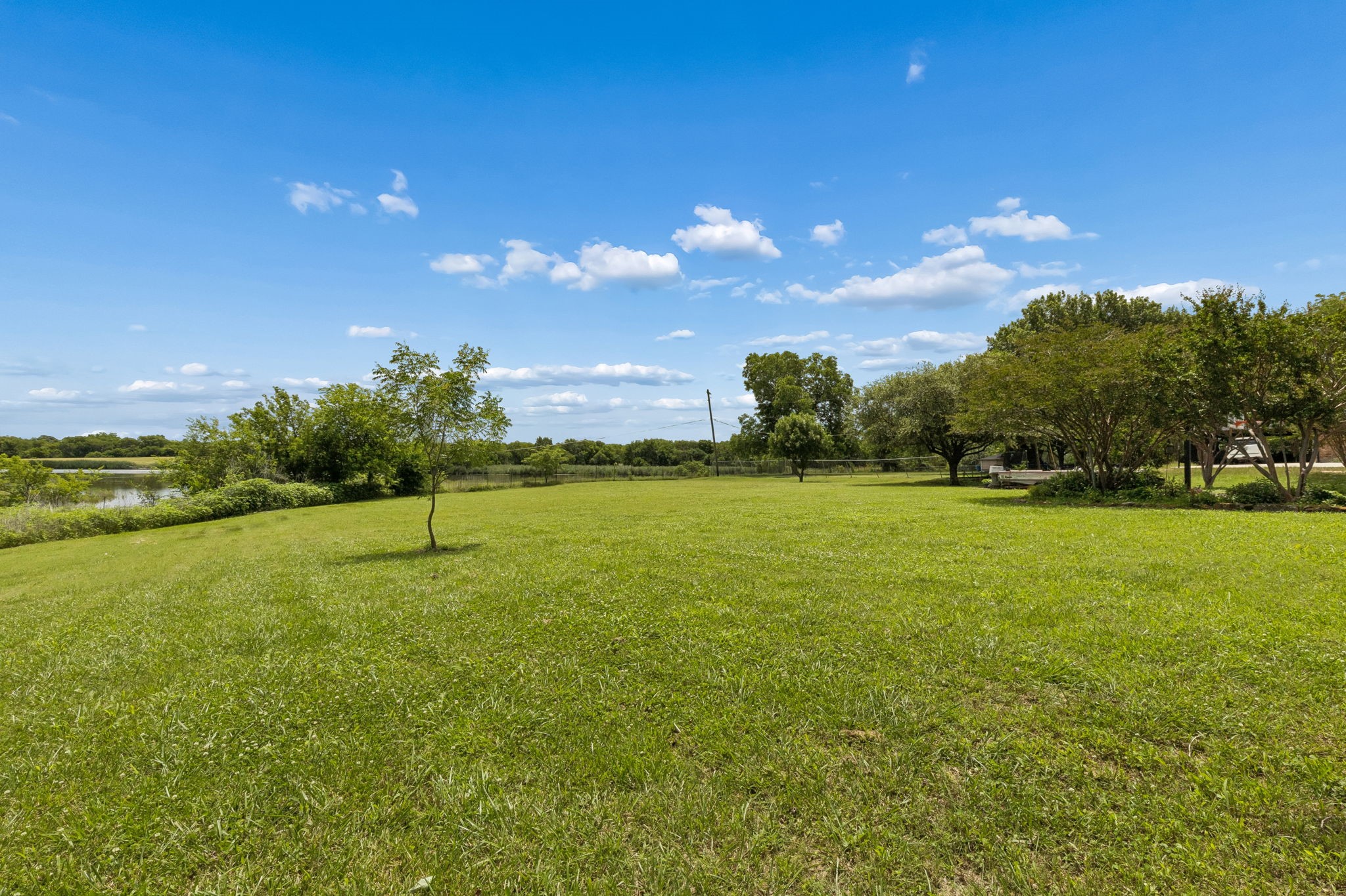 17 Hillside Drive