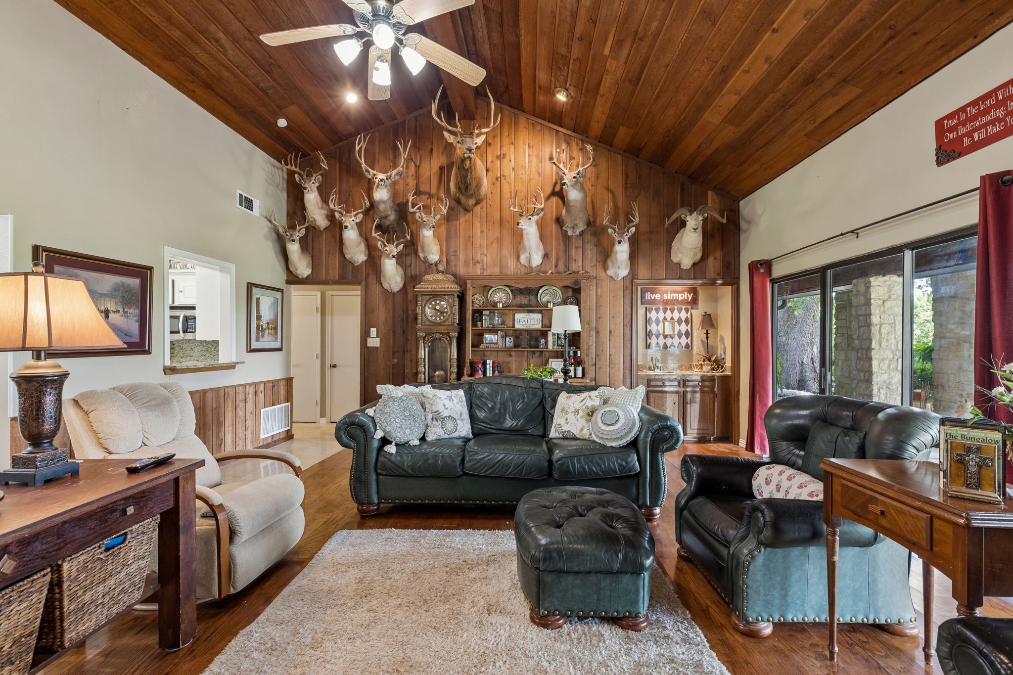 17 Hillside Drive