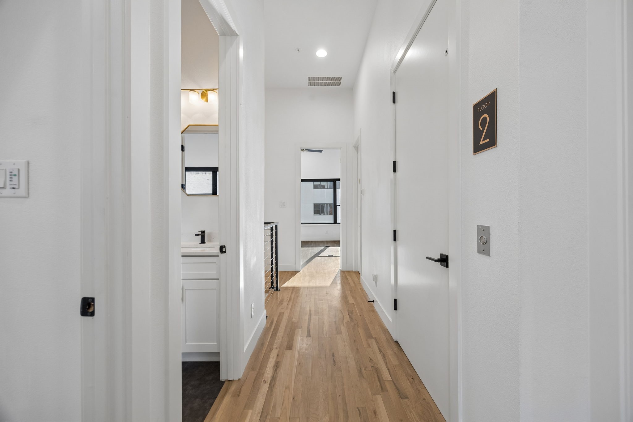 4948 Blaynes View