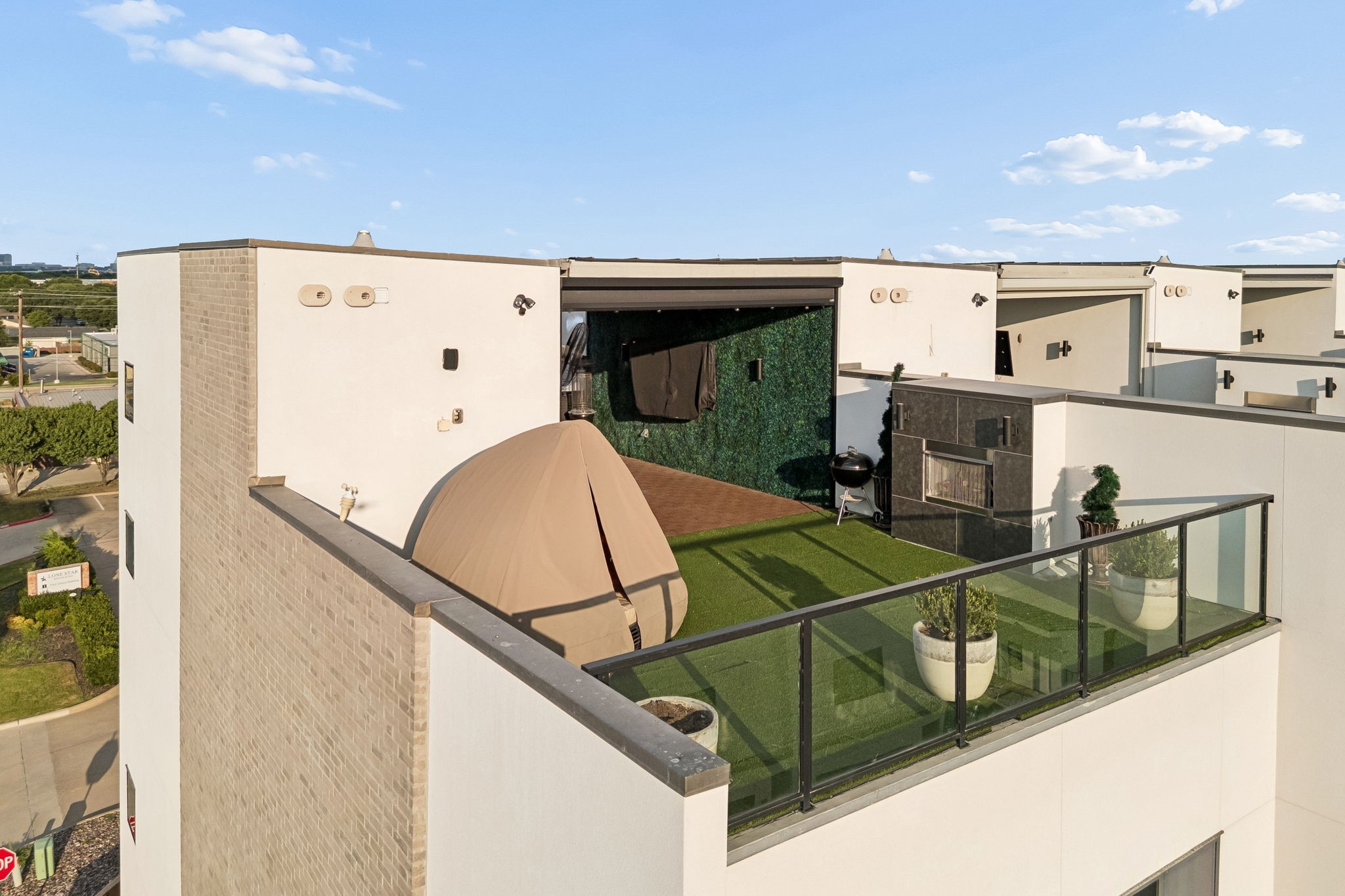 4948 Blaynes View