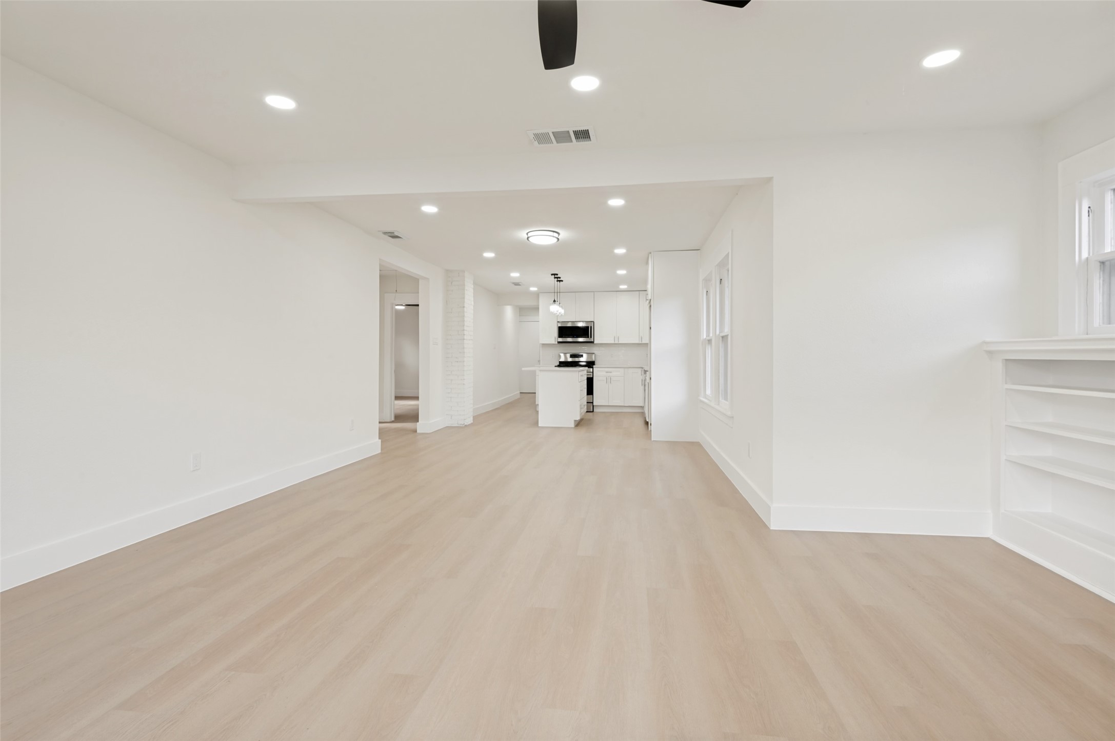 2450 Emmett Street
