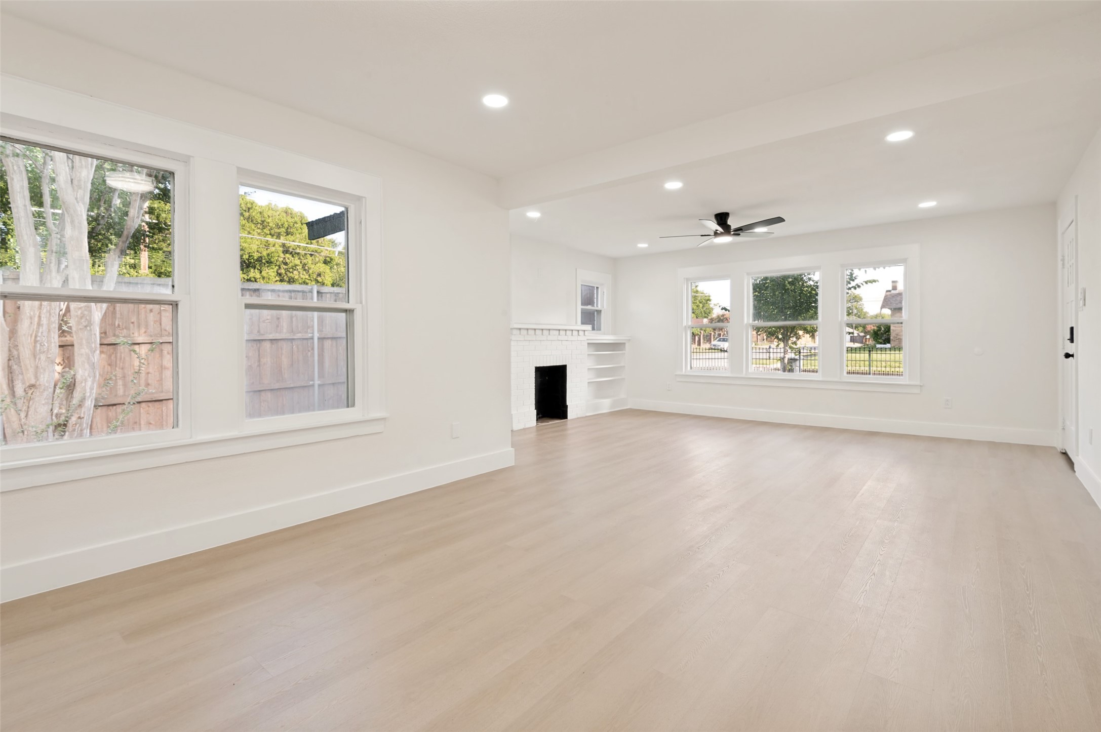 2450 Emmett Street