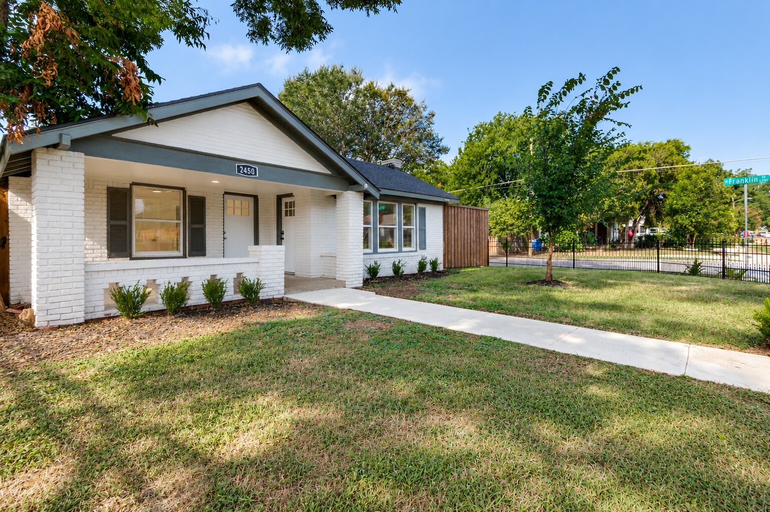 2450 Emmett Street