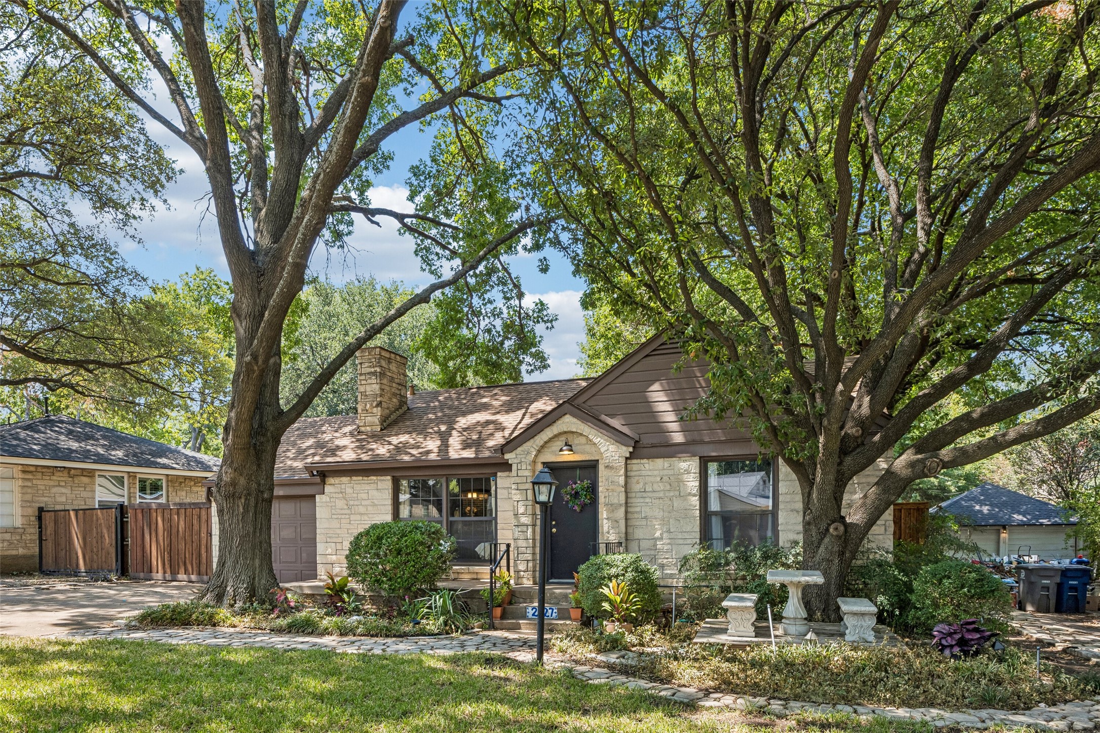 2127 Leander Drive