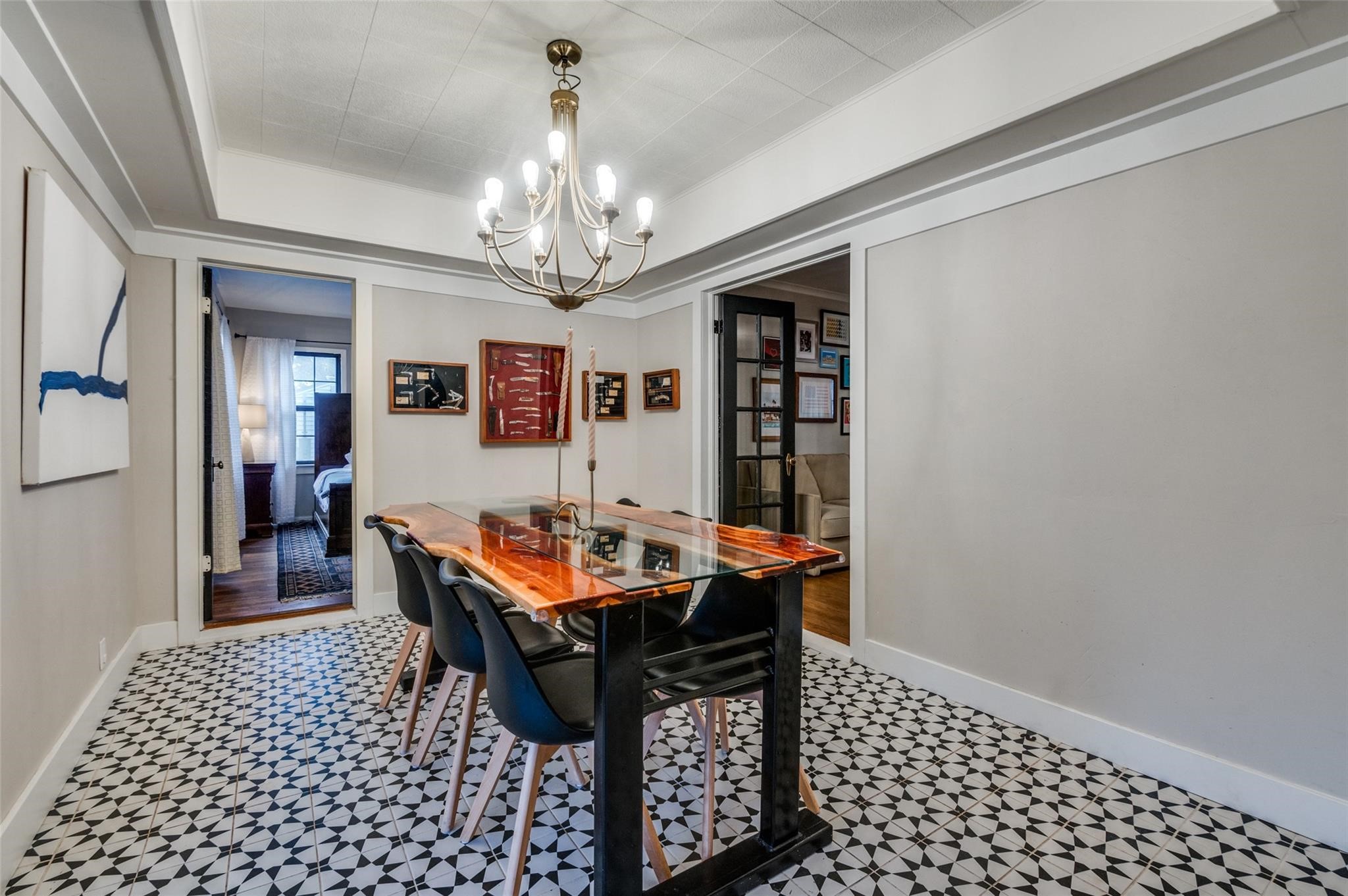 2127 Leander Drive