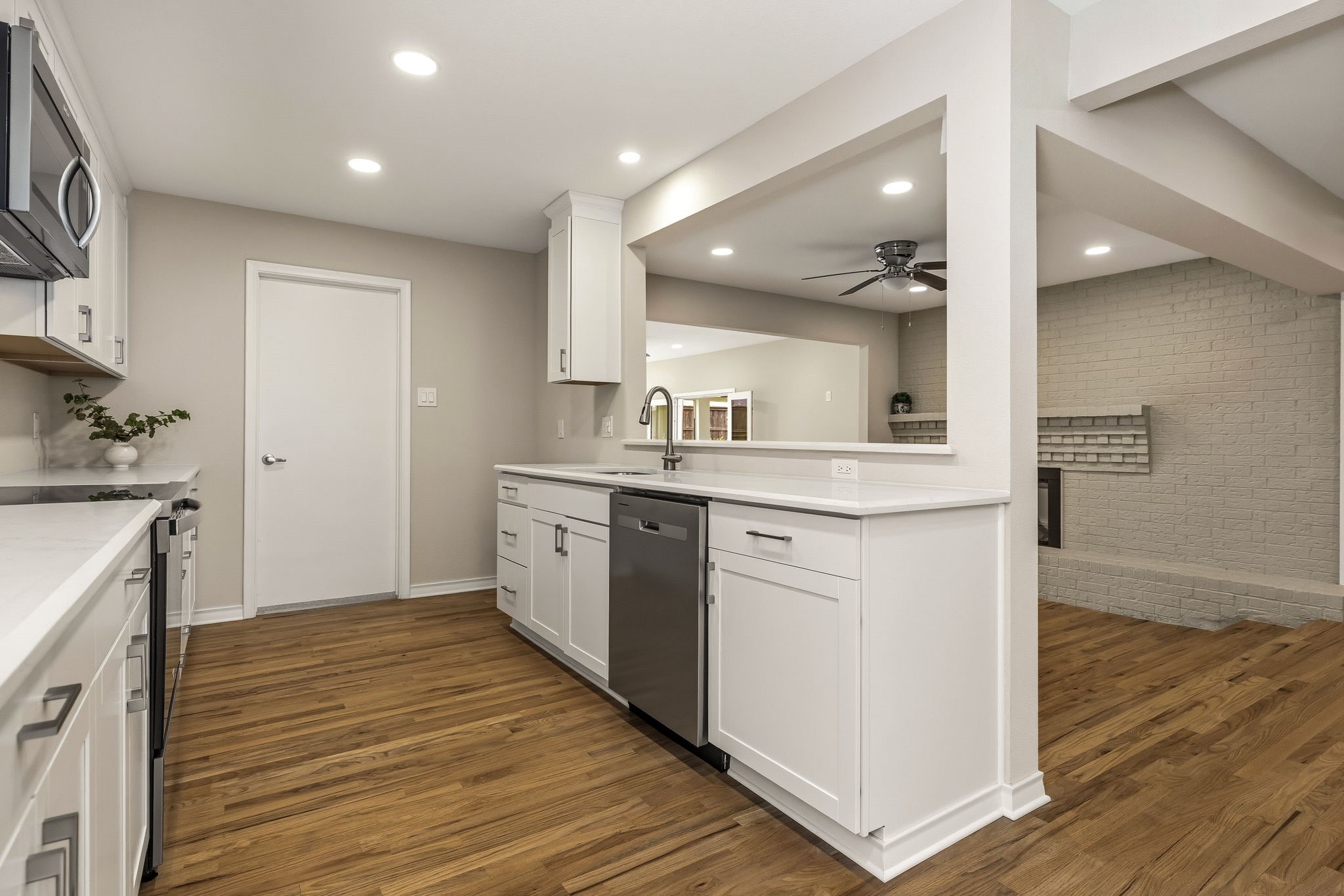 10419 Royalwood Drive
