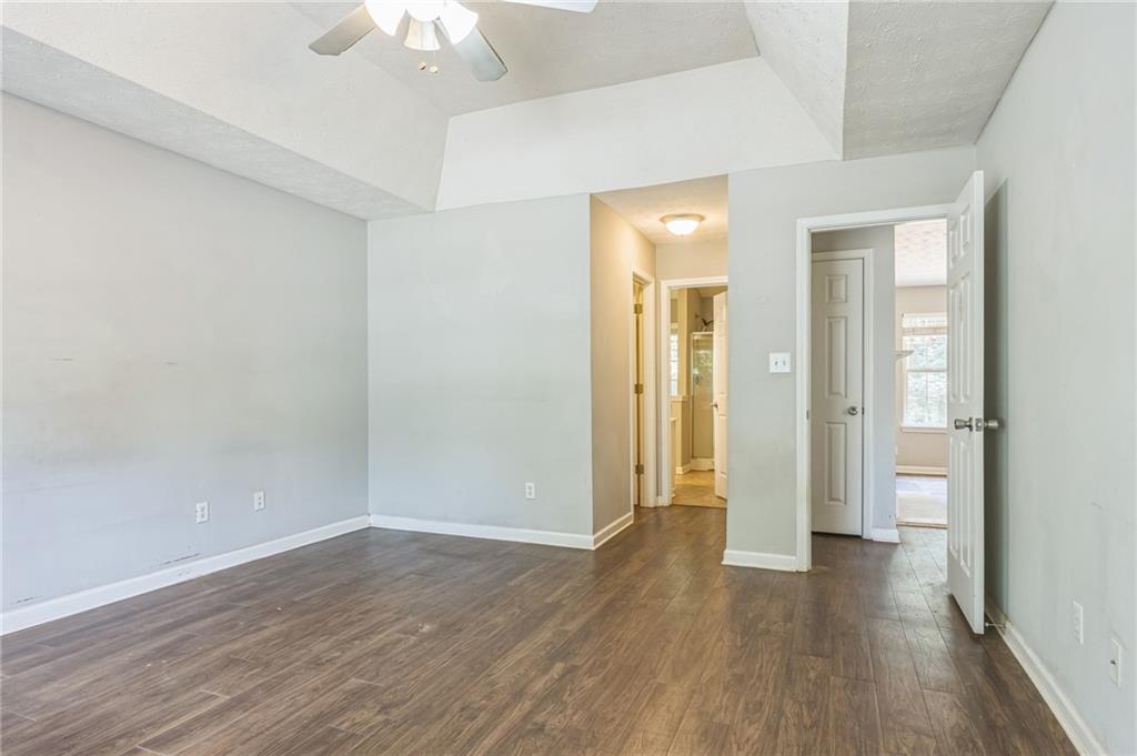 2210 Pemberton Point