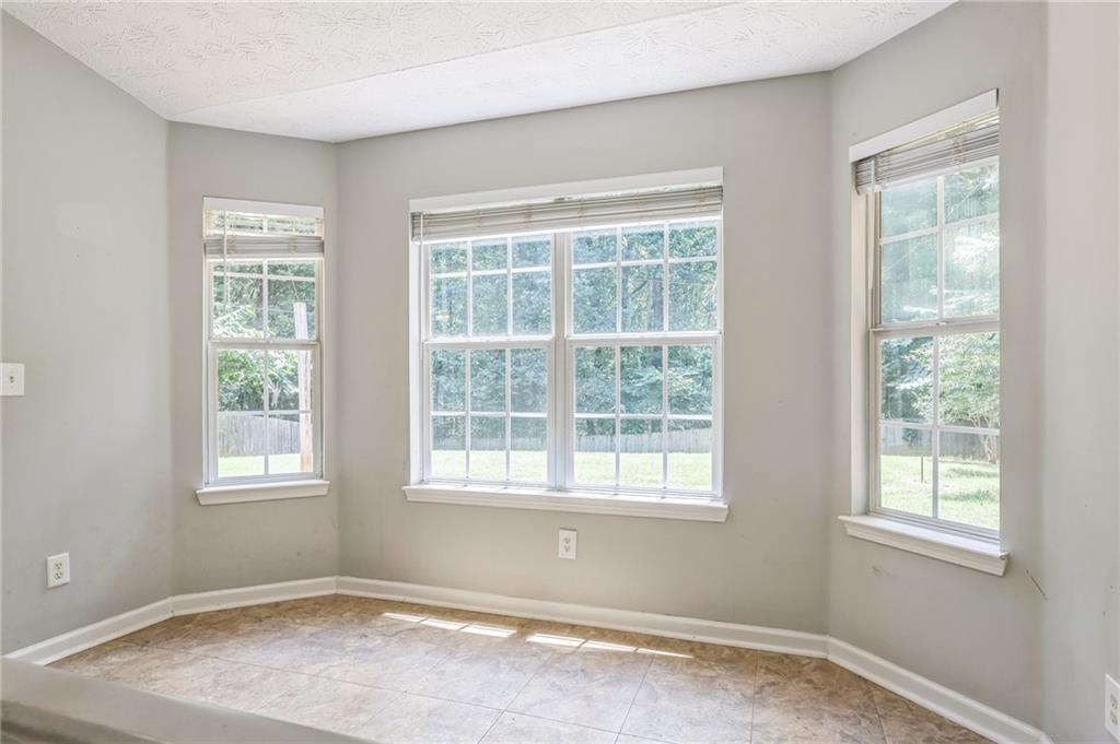 2210 Pemberton Point