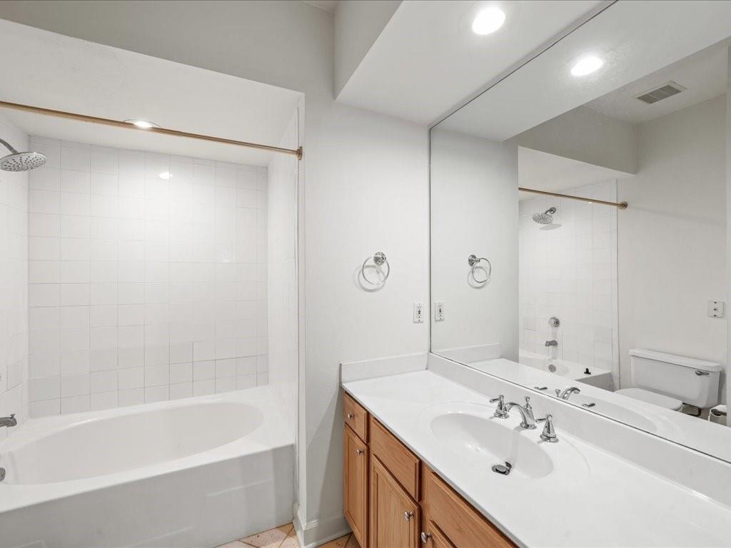 3777 Peachtree Road NE Unit 213