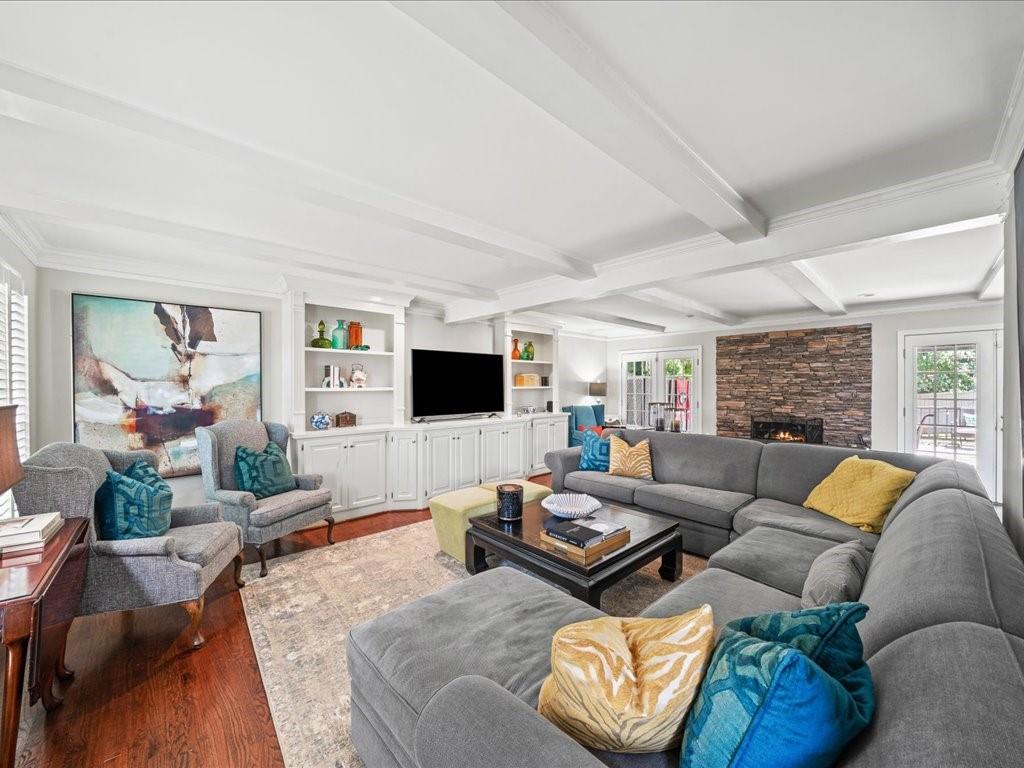 5395 Mount Vernon Way