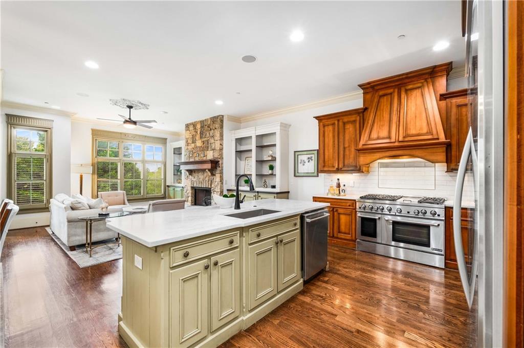 4853 Stonehall Place Unit 3