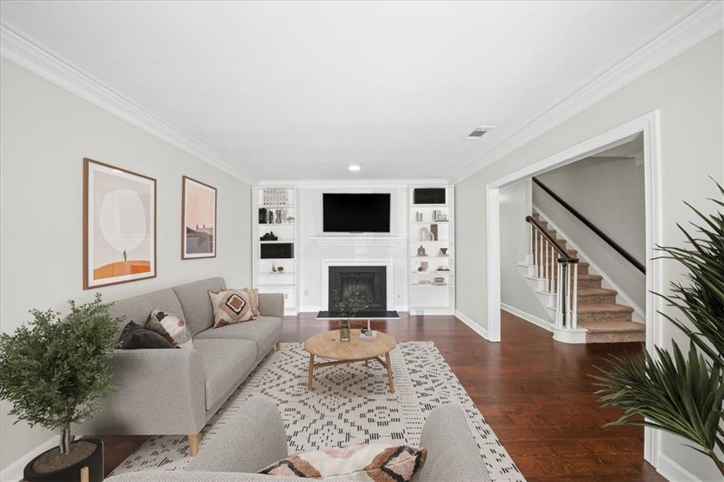 50 Mount Vernon Circle